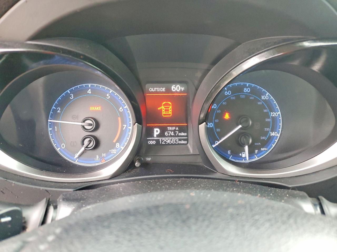 2014 Toyota Corolla S Plus Silver vin: 2T1BURHE3EC077718