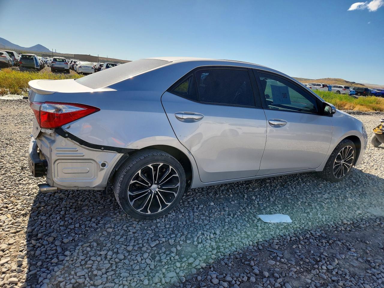 2014 Toyota Corolla S Plus Silver vin: 2T1BURHE3EC112371