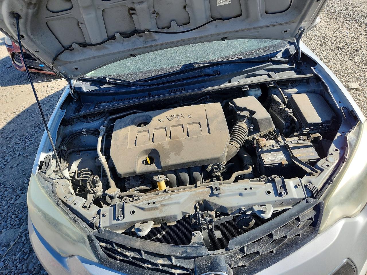 2014 Toyota Corolla S Plus Silver vin: 2T1BURHE3EC112371