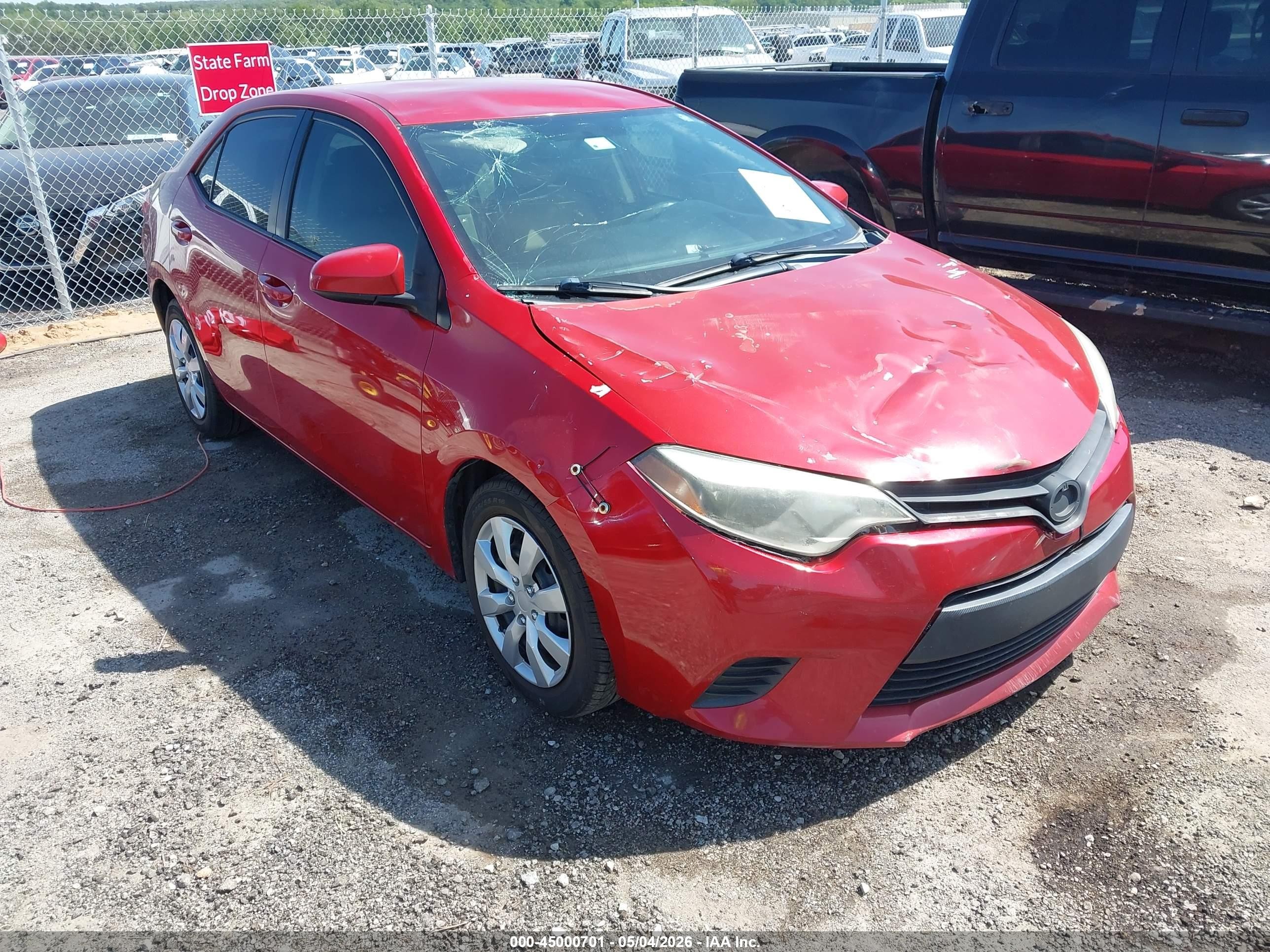 2014 Toyota Corolla Le Red vin: 2T1BURHE3EC112726