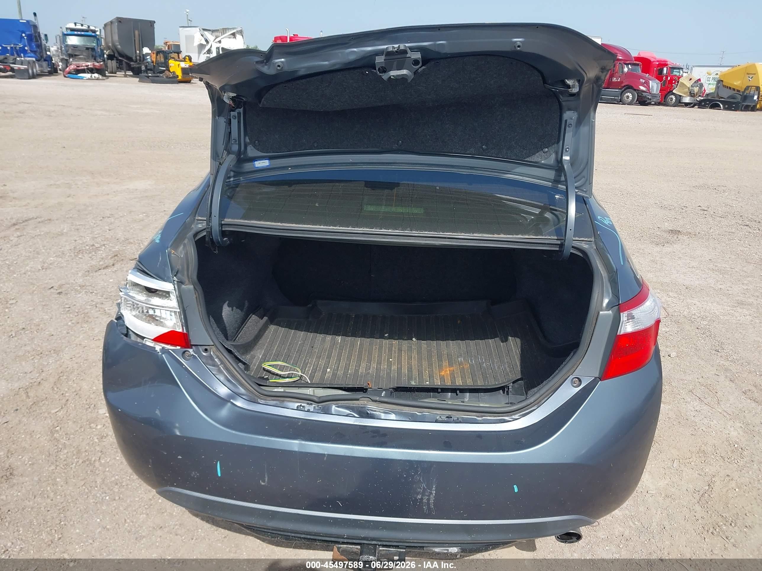 2014 Toyota Corolla S Plus Gray vin: 2T1BURHE3EC135861