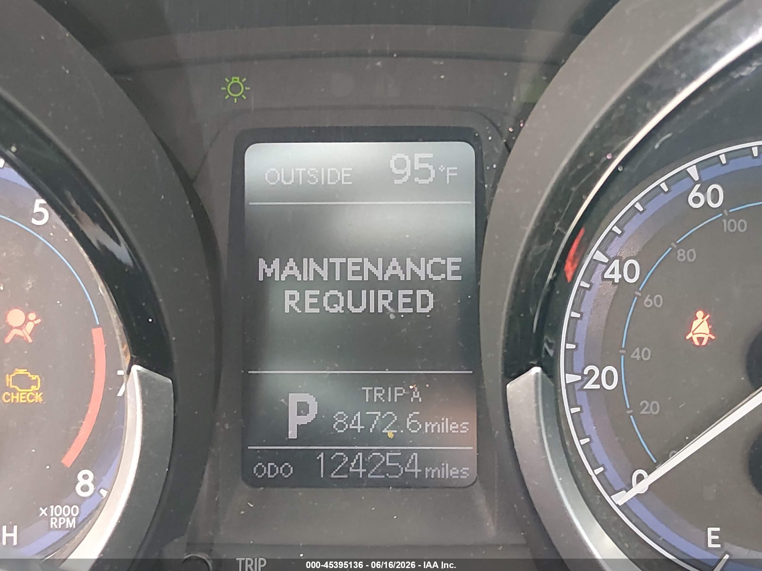 2014 Toyota Corolla S Plus Silver vin: 2T1BURHE3EC139067