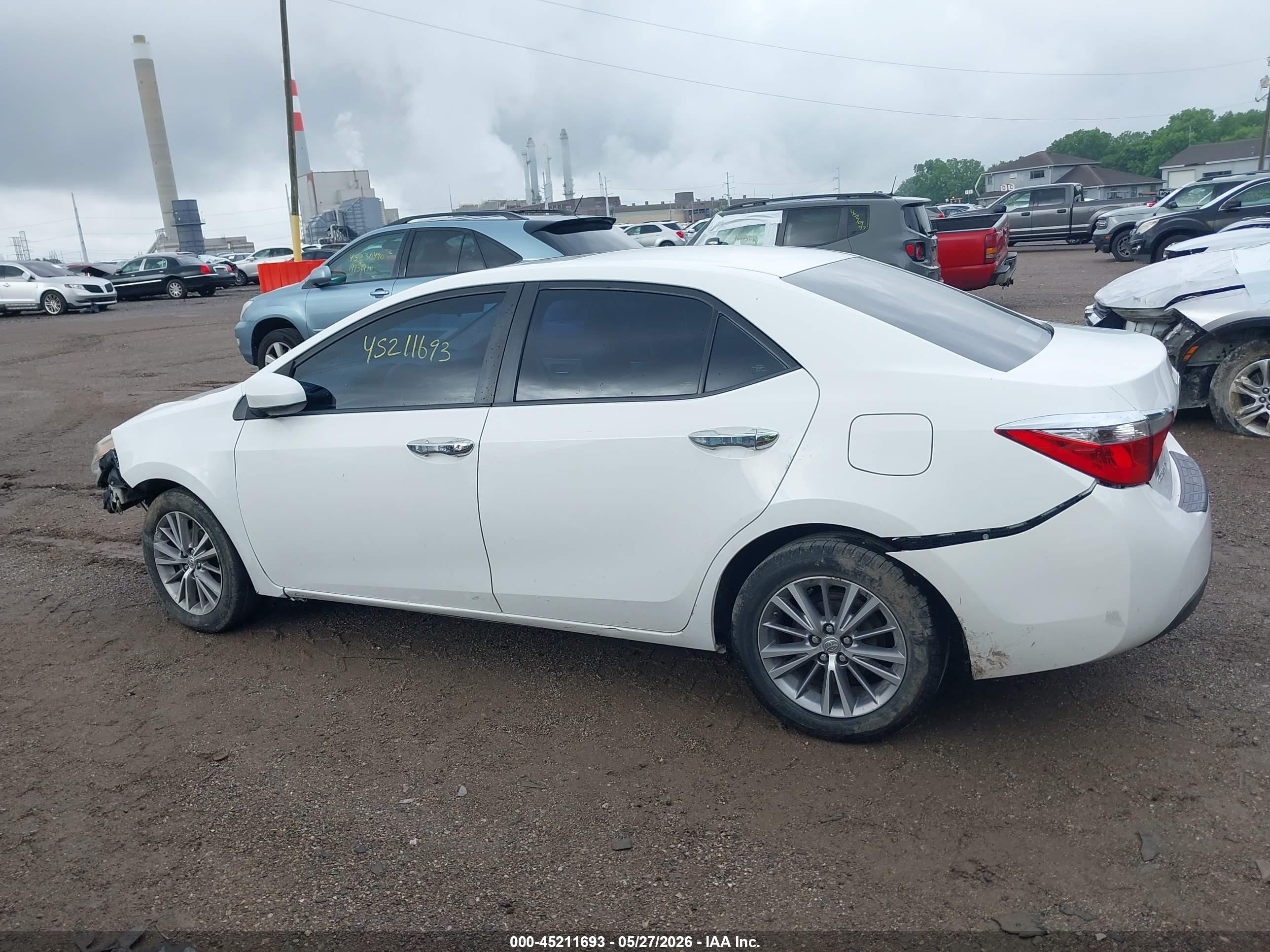 2014 Toyota Corolla Le Plus White vin: 2T1BURHE3EC150344