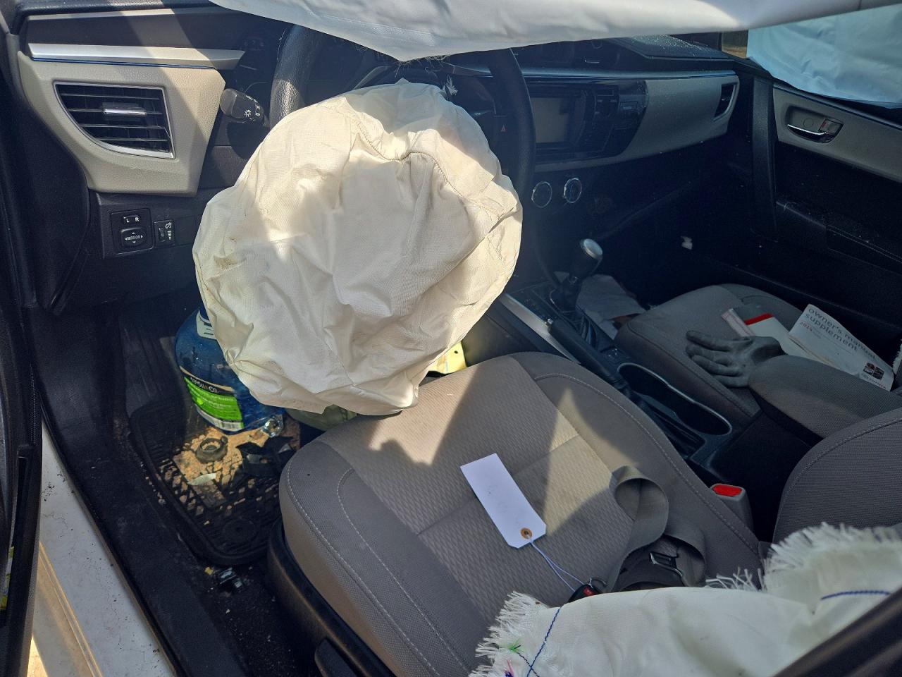 2014 Toyota Corolla L White vin: 2T1BURHE3EC163160