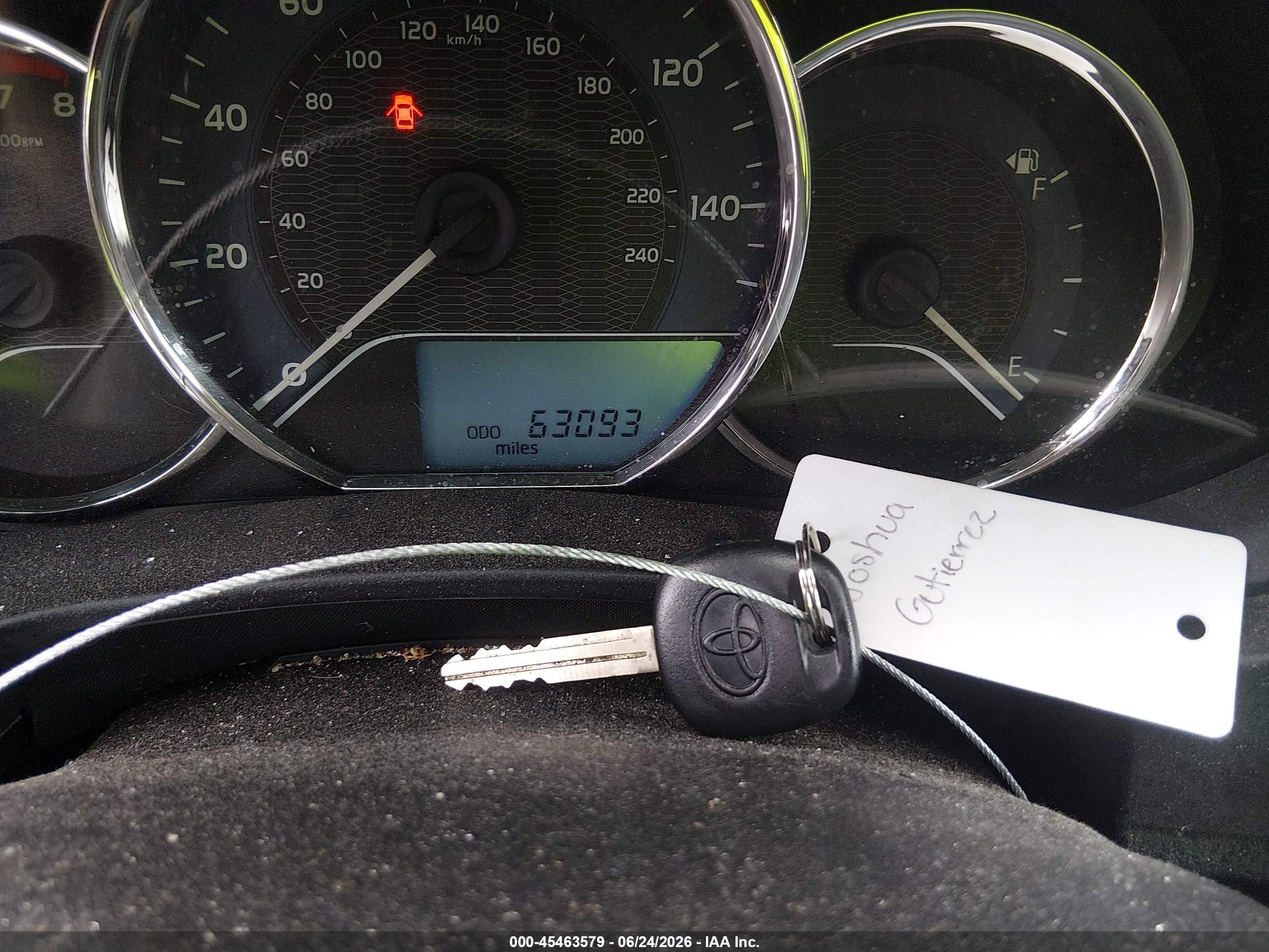 2014 Toyota Corolla L Silver vin: 2T1BURHE3EC166866