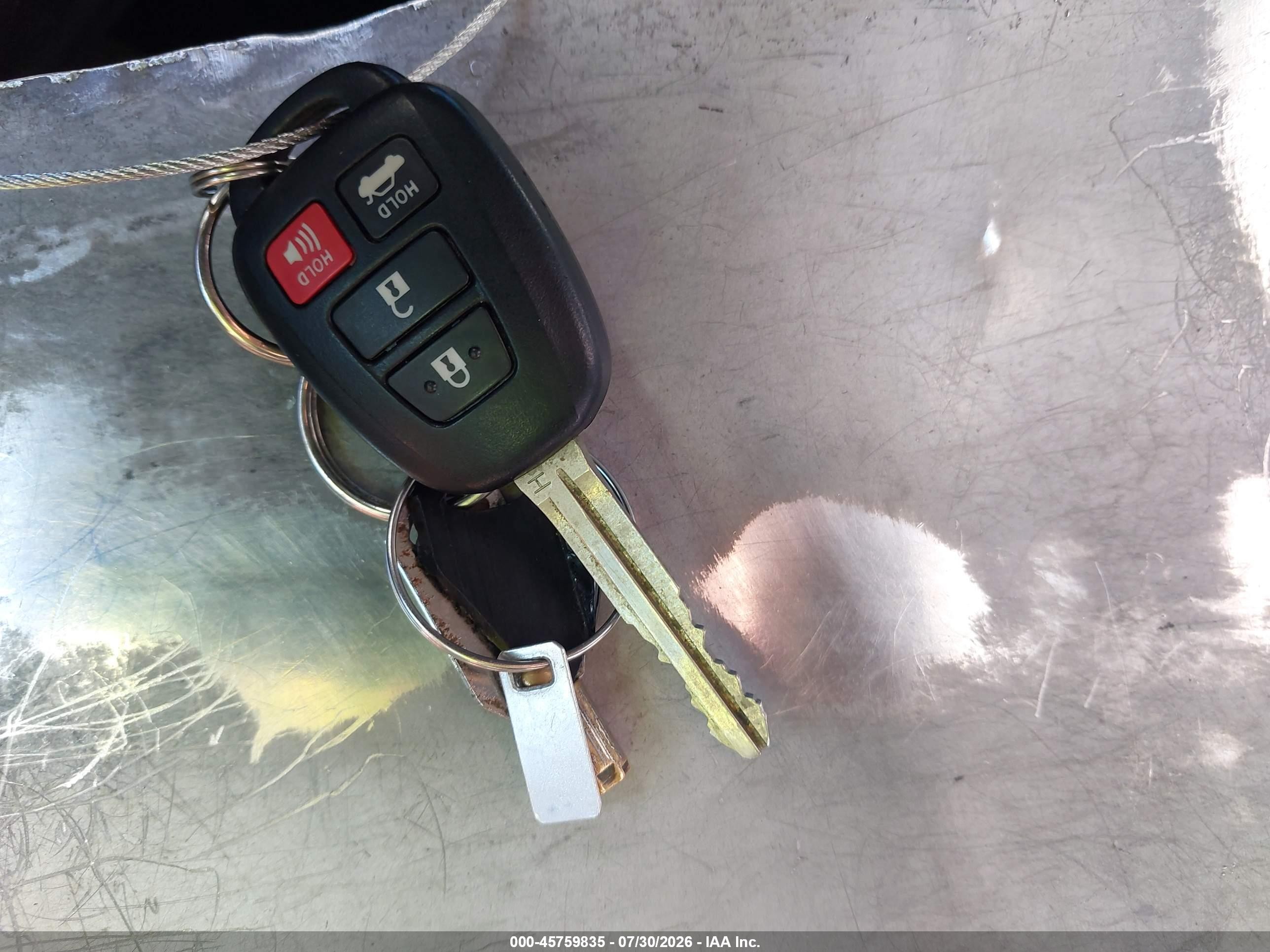 2014 Toyota Corolla Le Silver vin: 2T1BURHE3EC169704
