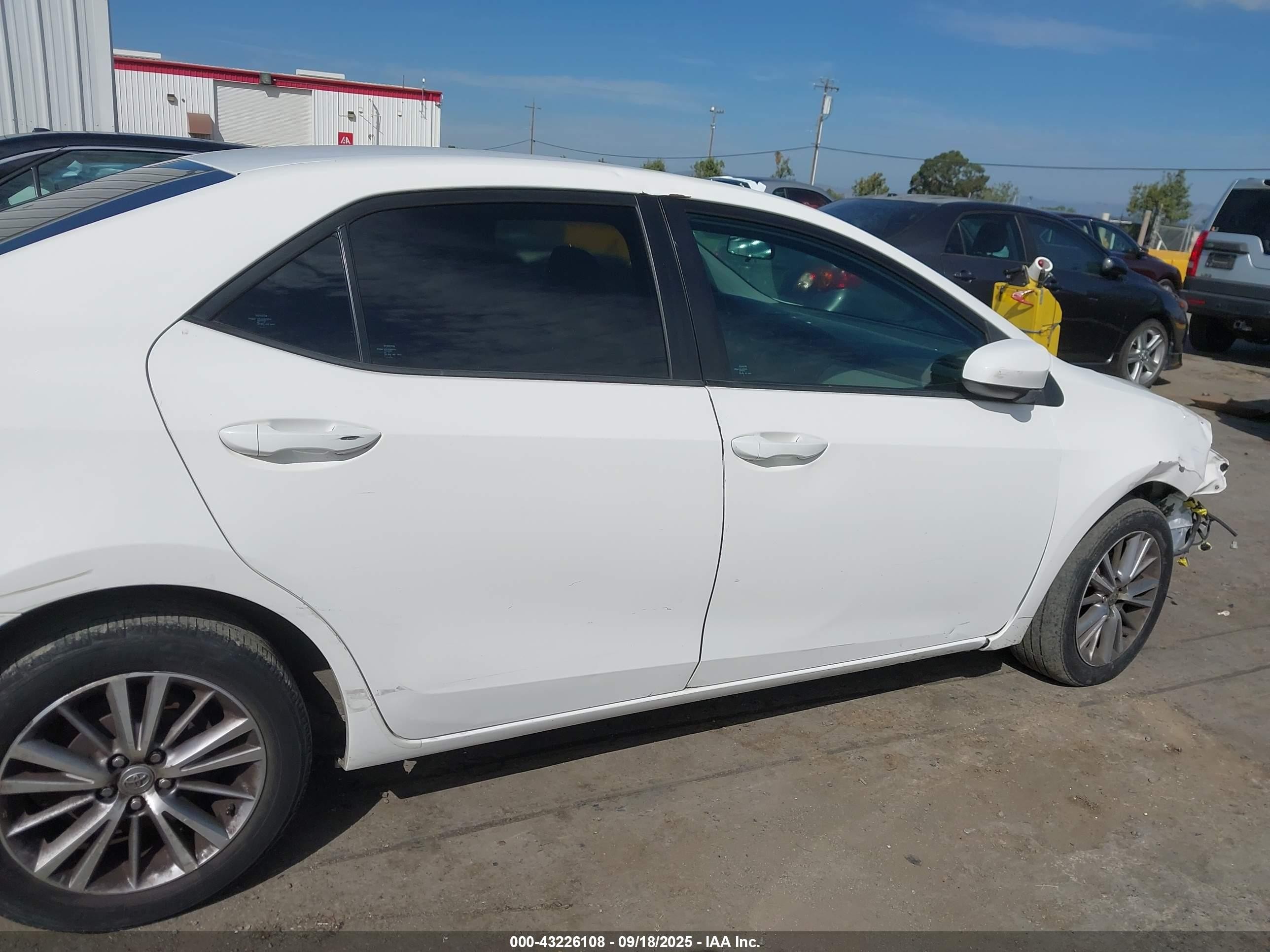 2014 Toyota Corolla Le Plus White vin: 2T1BURHE3EC175275