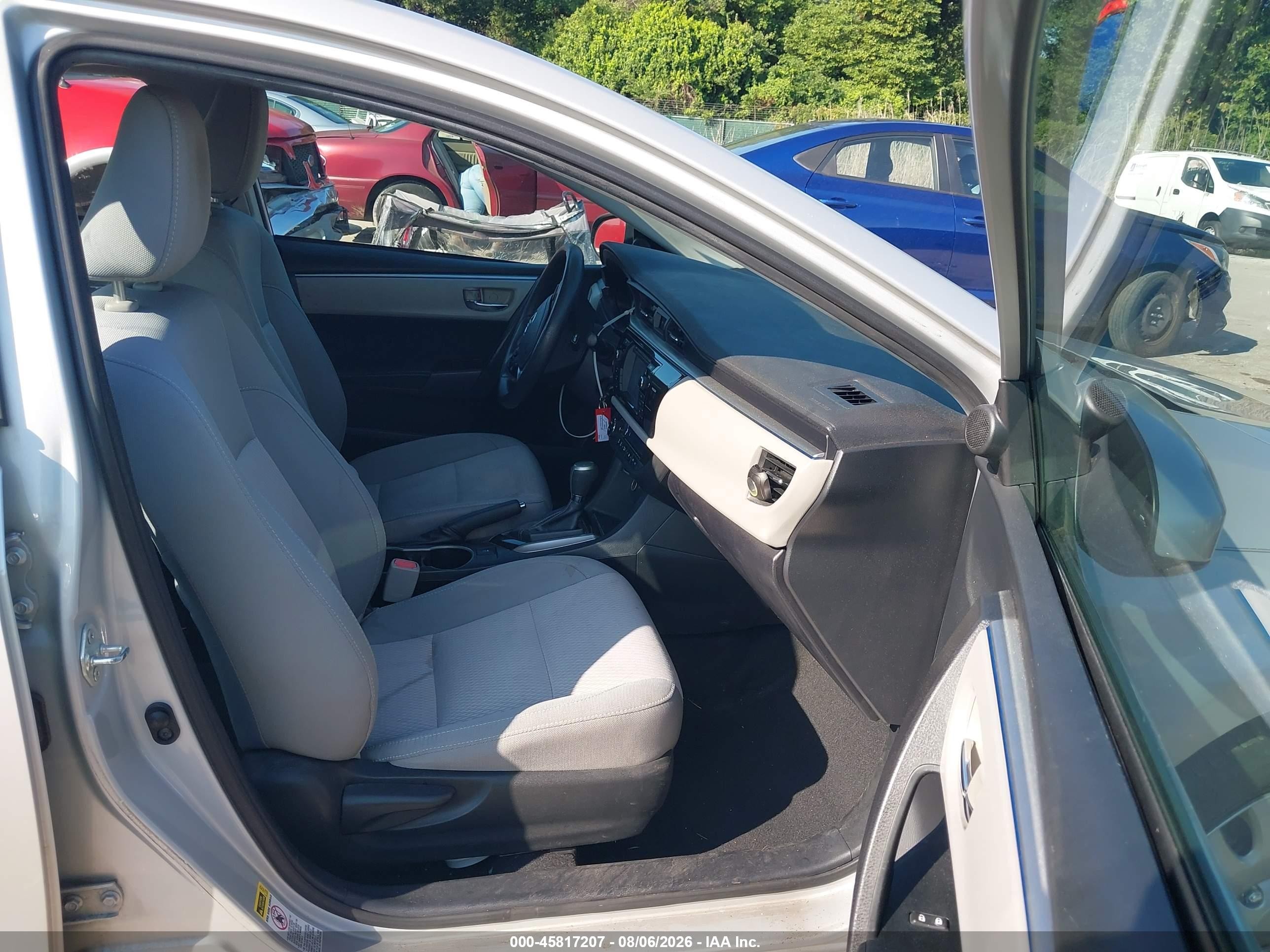 2014 Toyota Corolla Le Серебряный vin: 2T1BURHE3EC181156