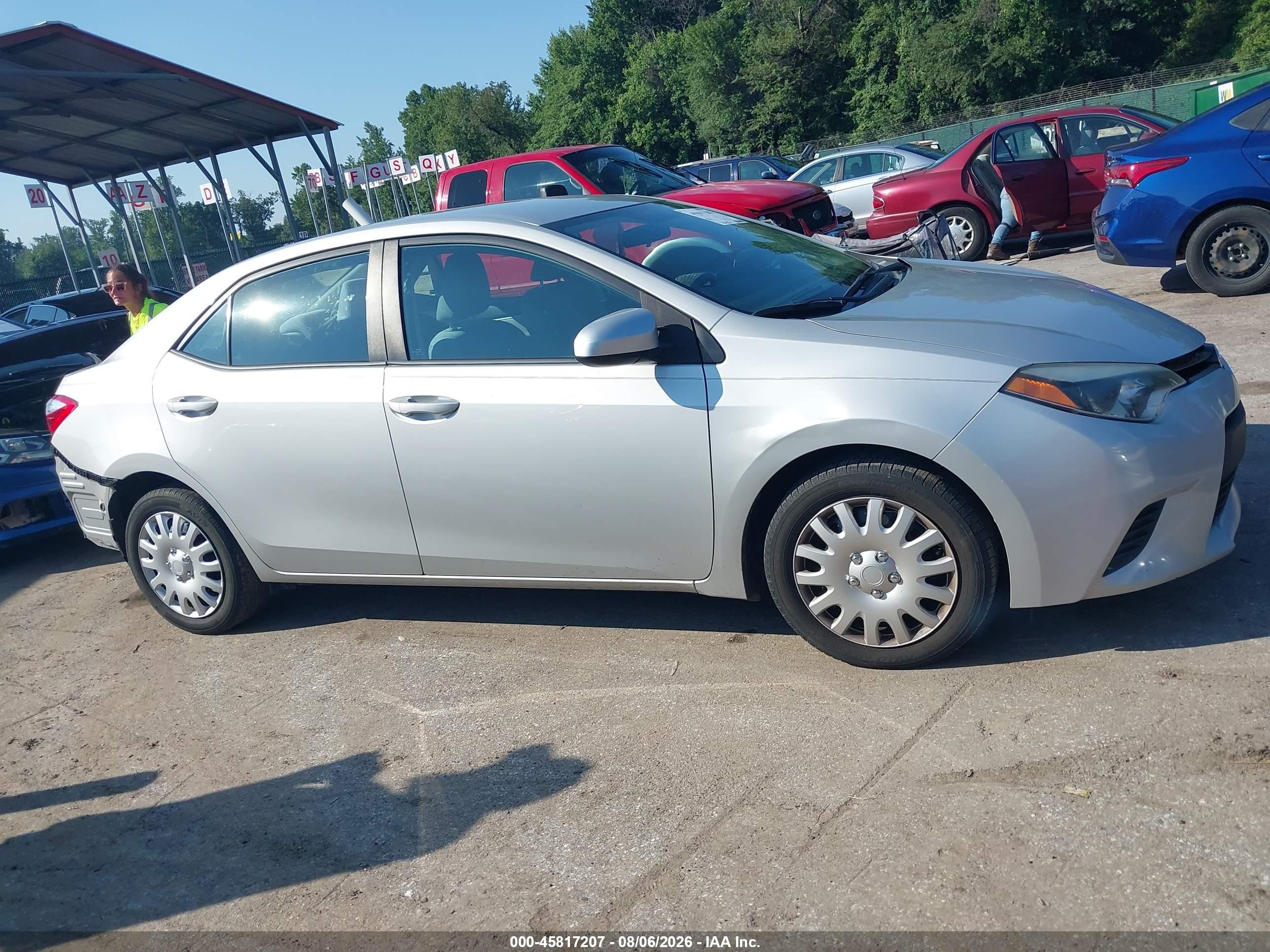 2014 Toyota Corolla Le Серебряный vin: 2T1BURHE3EC181156