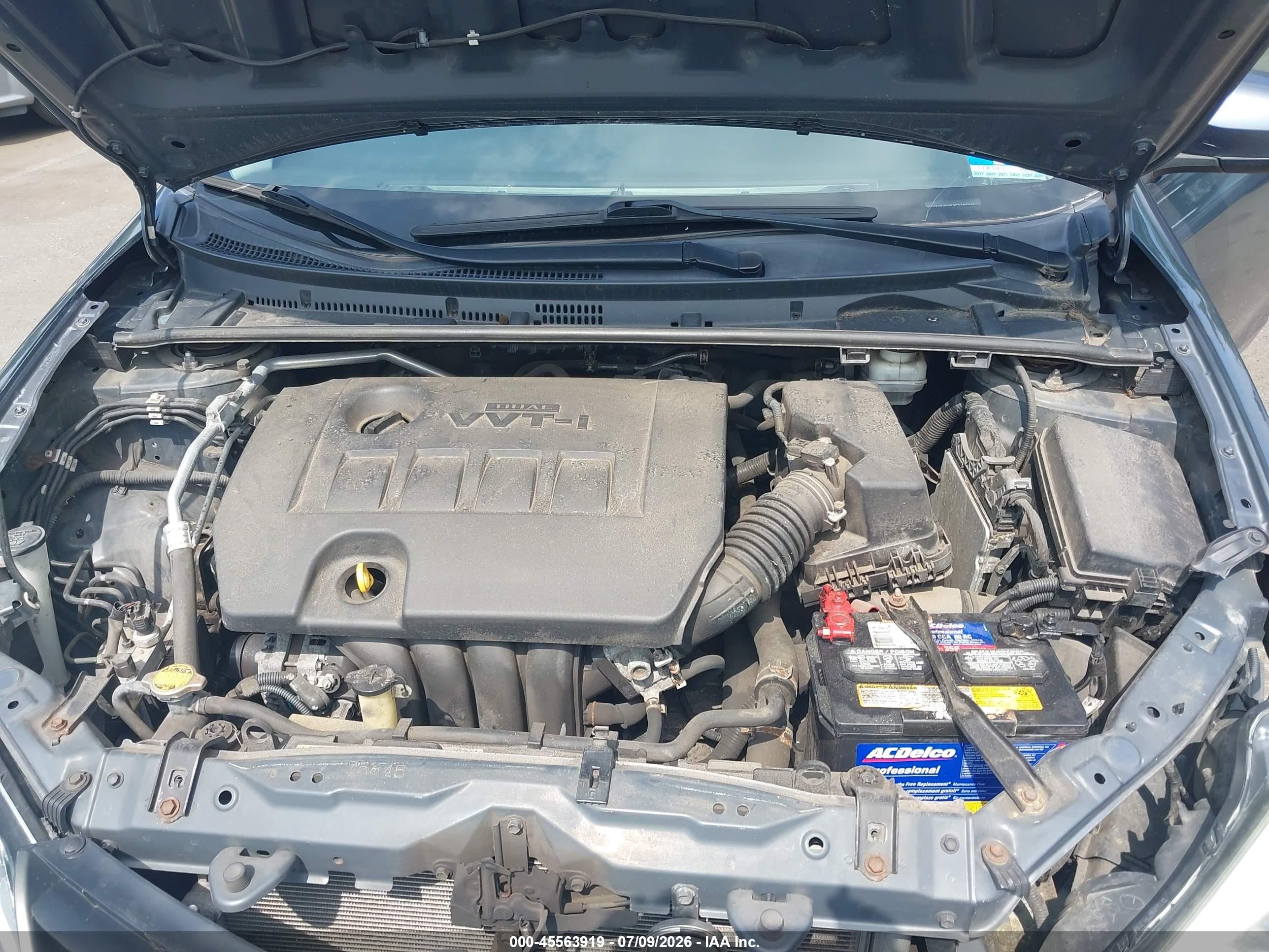 2014 Toyota Corolla Le Blue vin: 2T1BURHE3EC195476