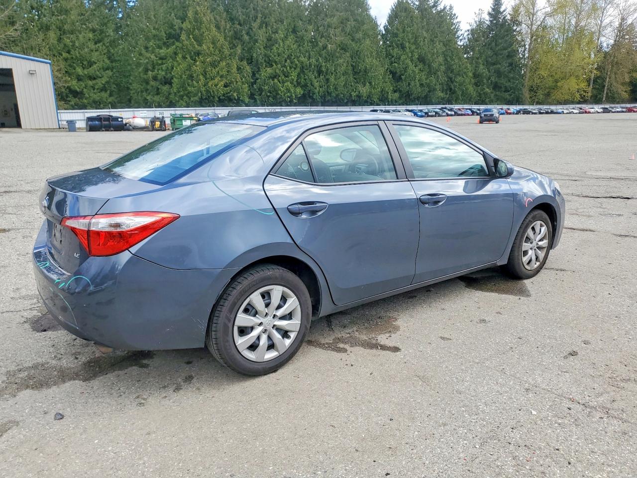 2014 Toyota Corolla Le Blue vin: 2T1BURHE3EC205116
