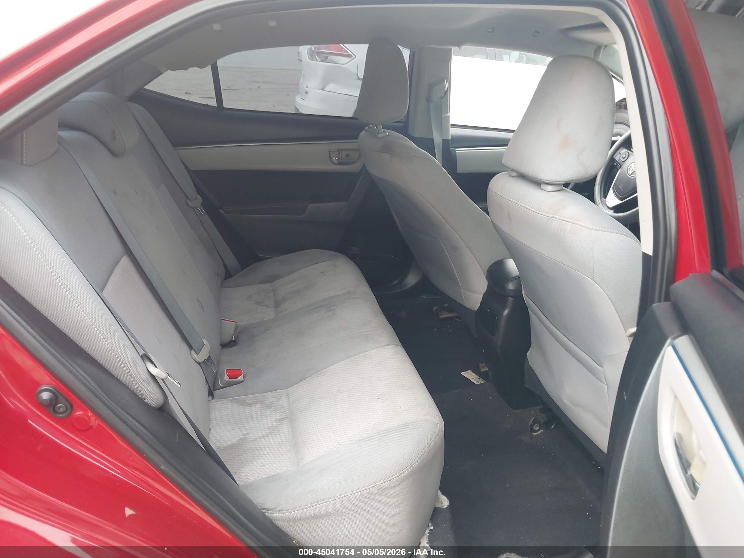 2014 Toyota Corolla Le Red vin: 2T1BURHE3EC209411