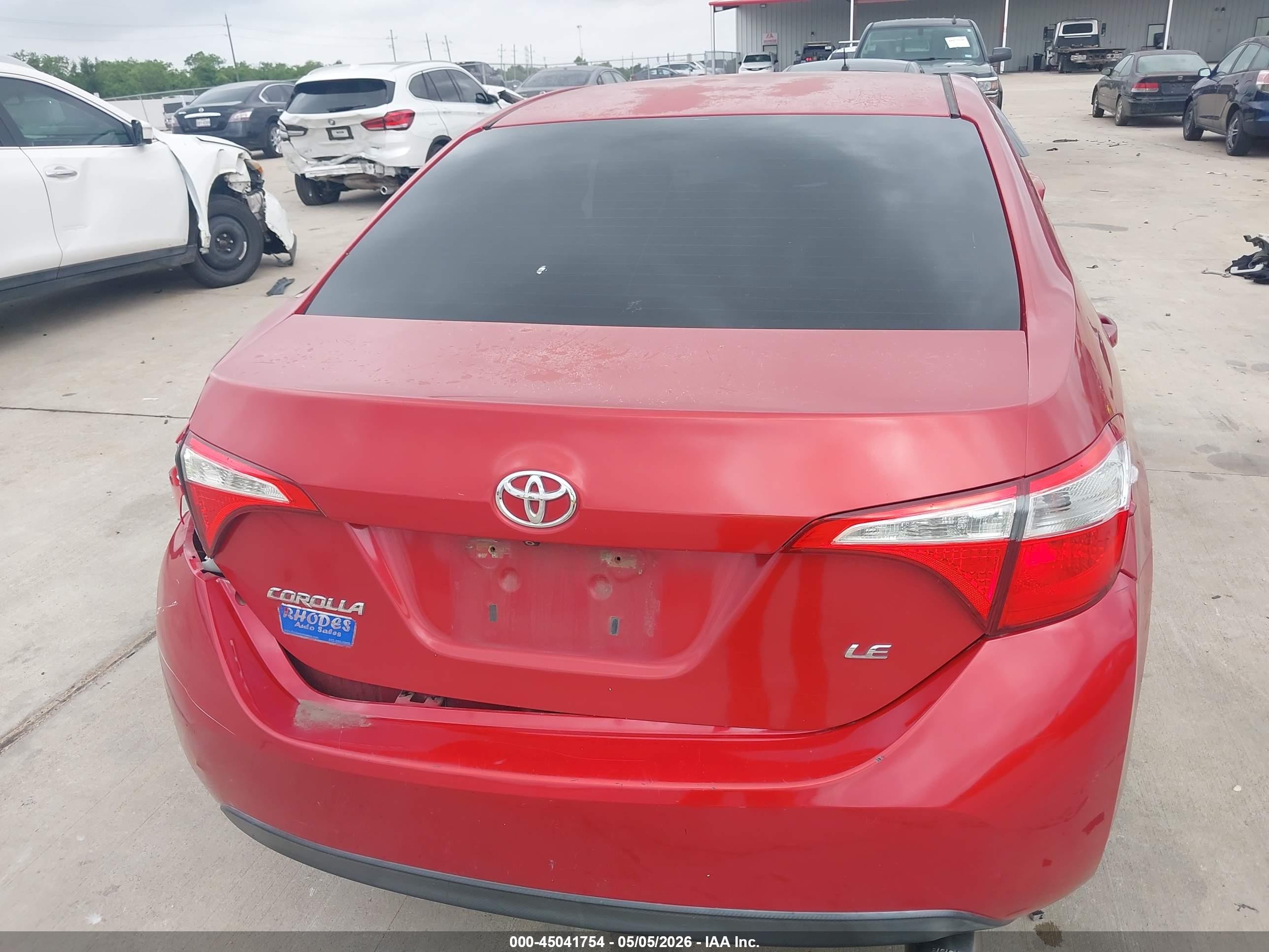 2014 Toyota Corolla Le Red vin: 2T1BURHE3EC209411