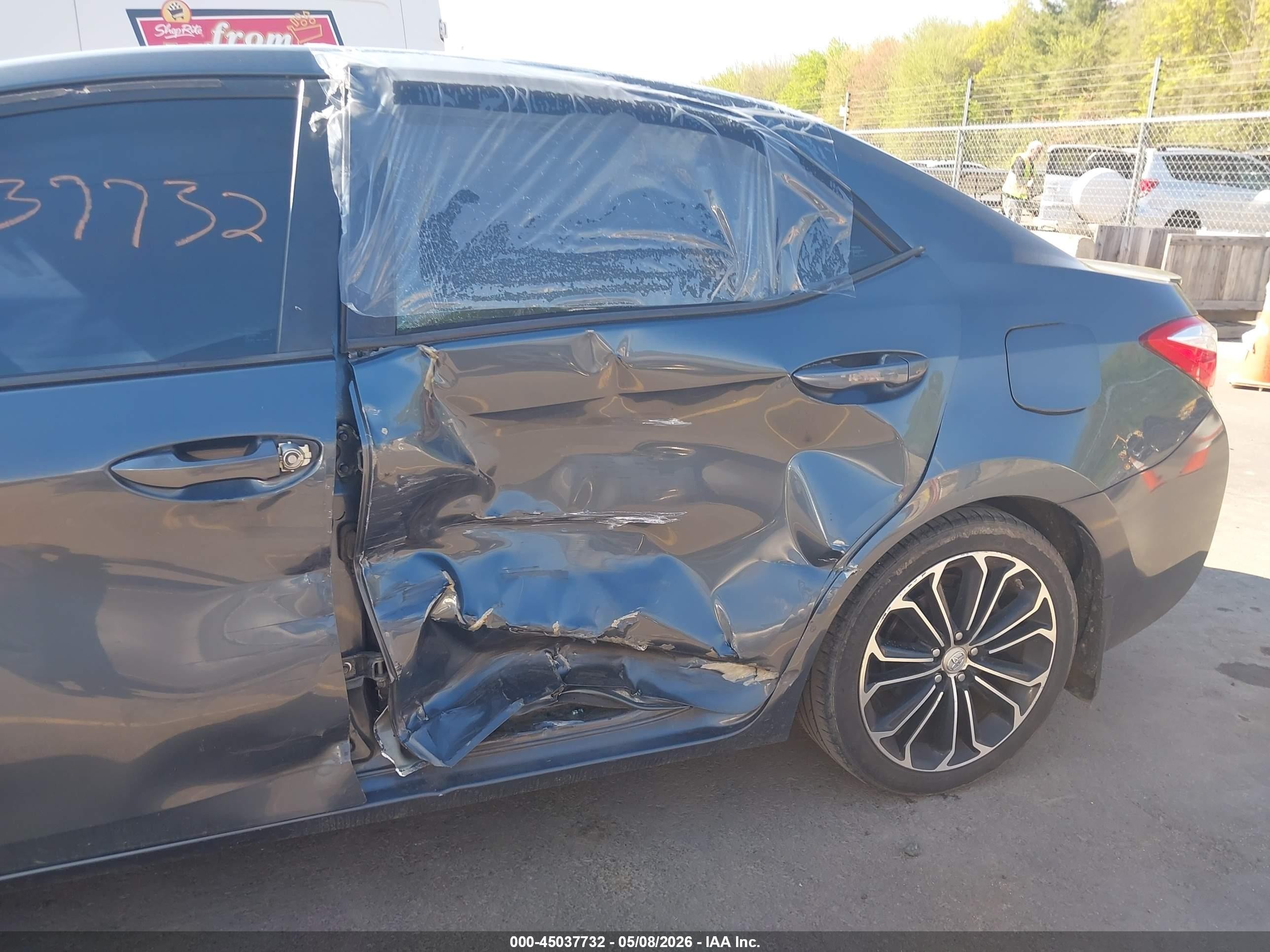 2014 Toyota Corolla S Plus Blue vin: 2T1BURHE3EC225074