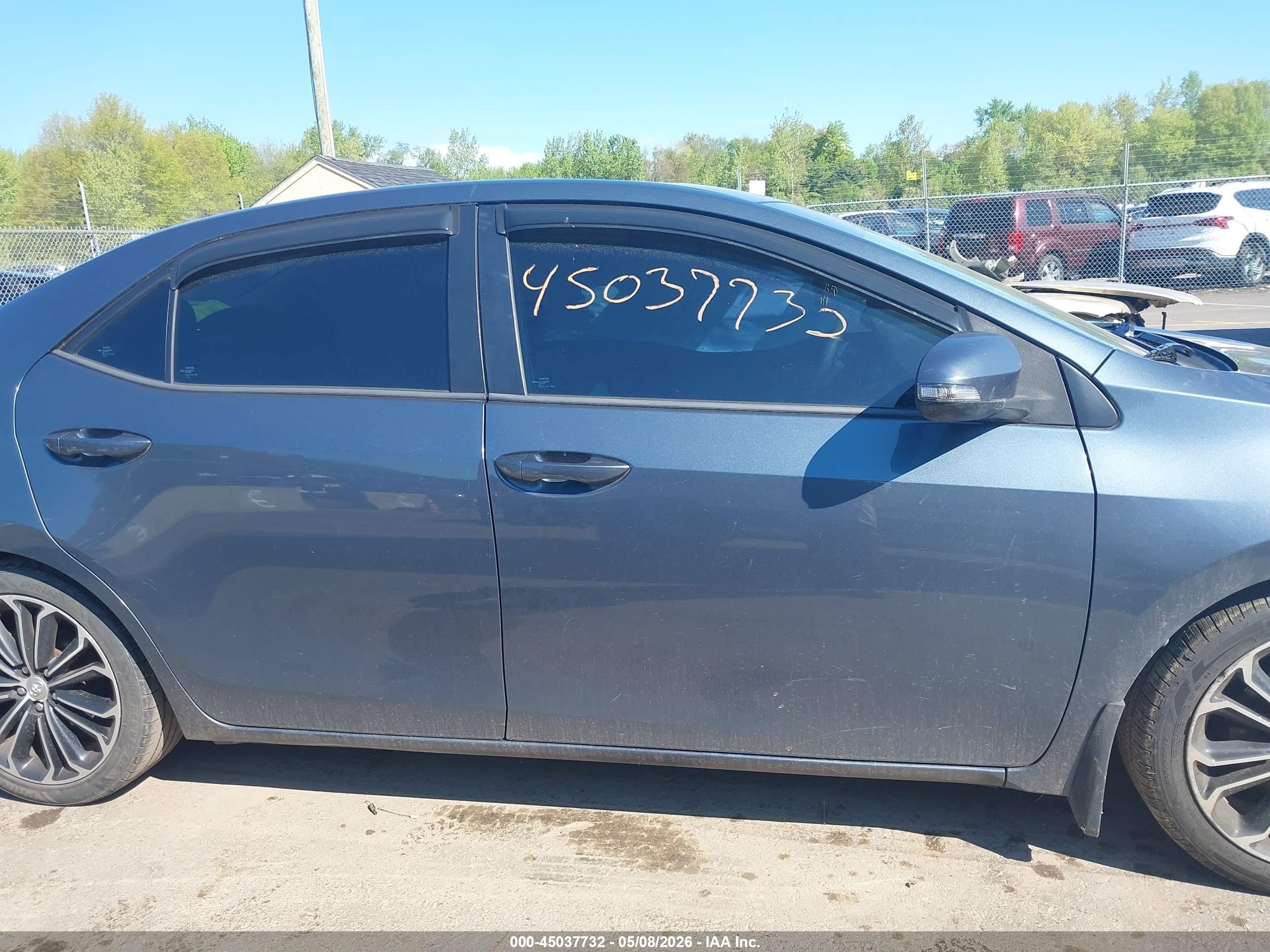 2014 Toyota Corolla S Plus Blue vin: 2T1BURHE3EC225074