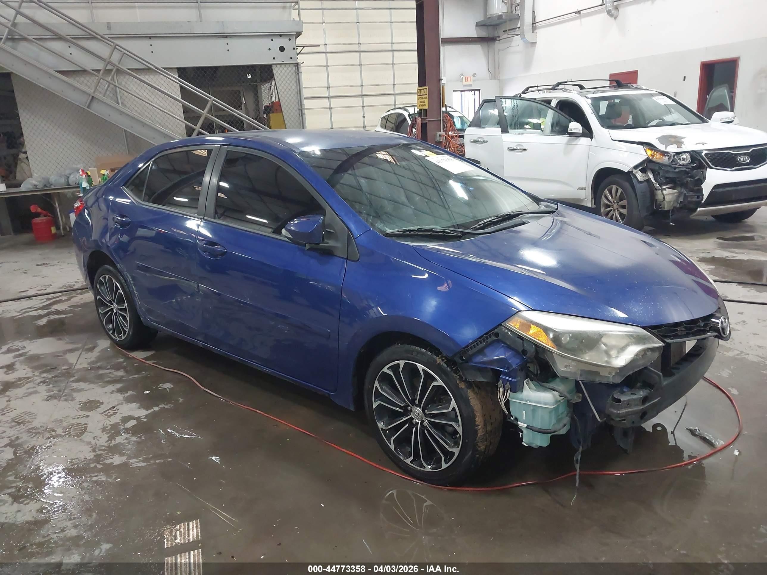 2014 Toyota Corolla S Plus Синий vin: 2T1BURHE3EC225169