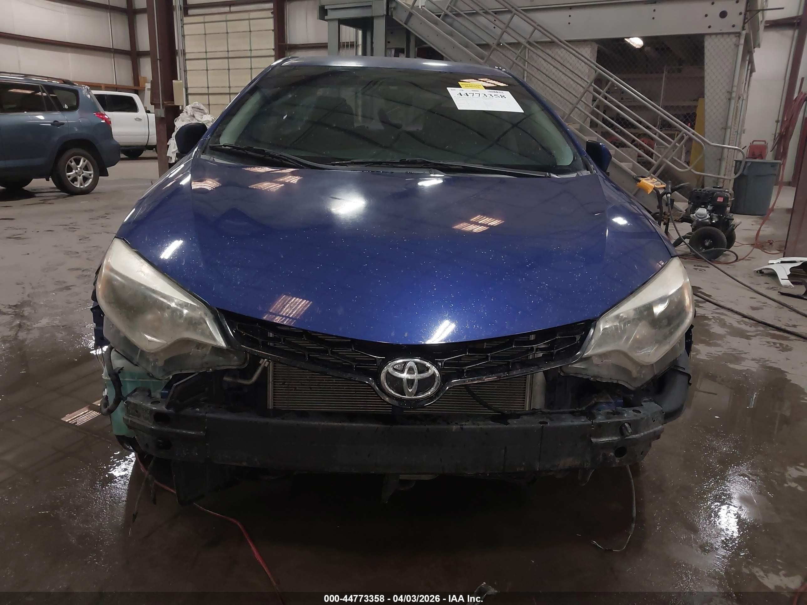 2014 Toyota Corolla S Plus Синий vin: 2T1BURHE3EC225169