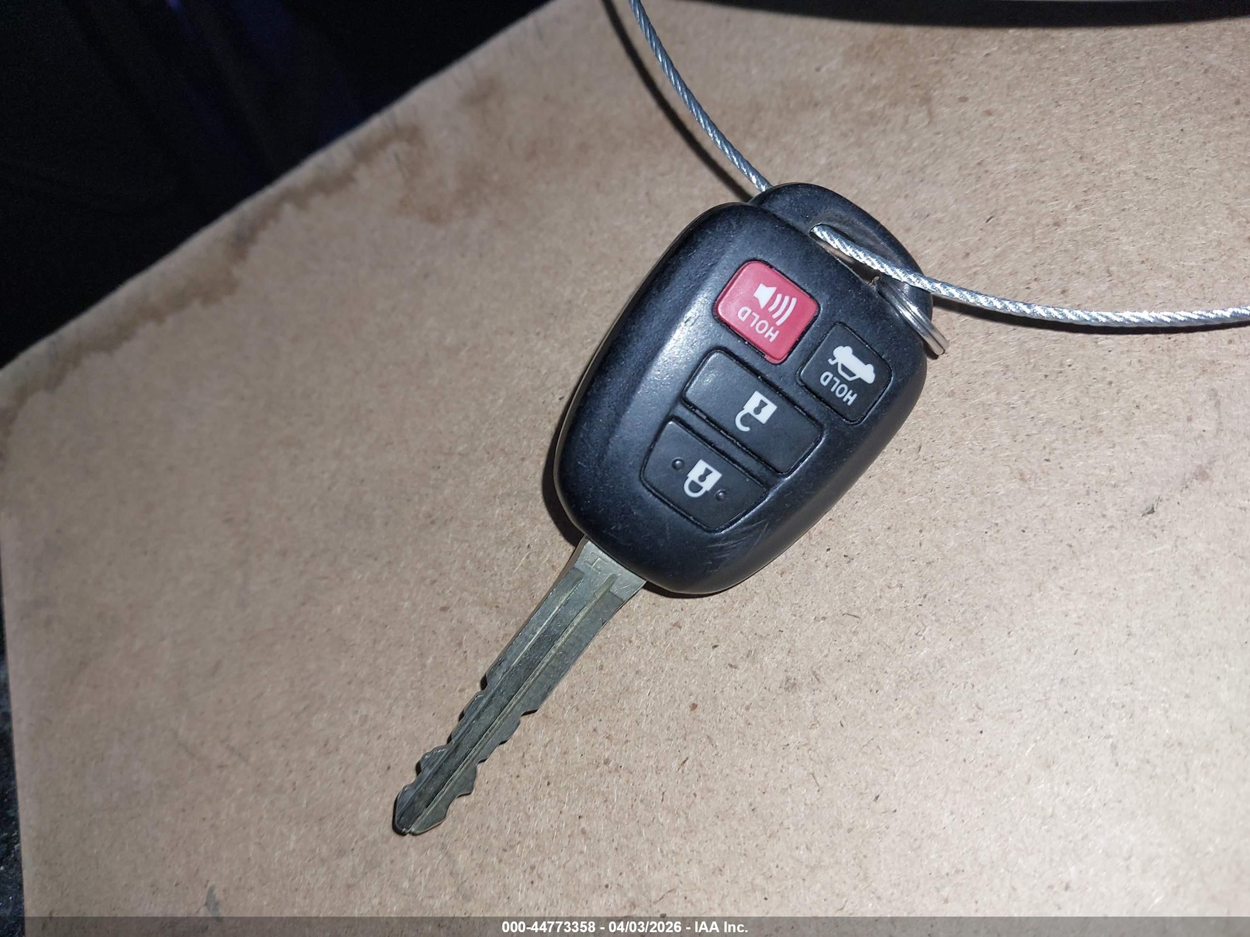 2014 Toyota Corolla S Plus Синий vin: 2T1BURHE3EC225169