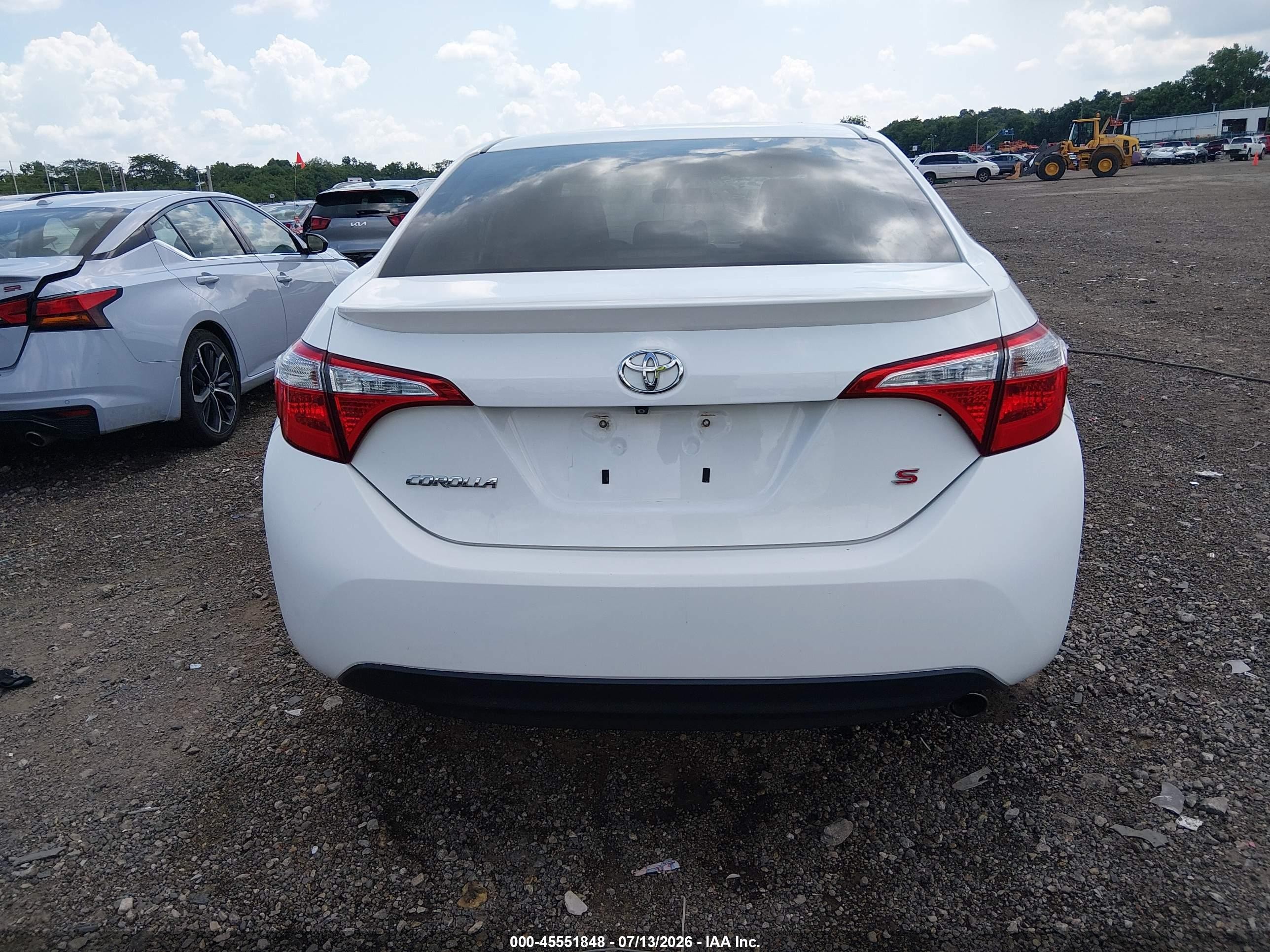2015 Toyota Corolla S Plus White vin: 2T1BURHE3FC232687