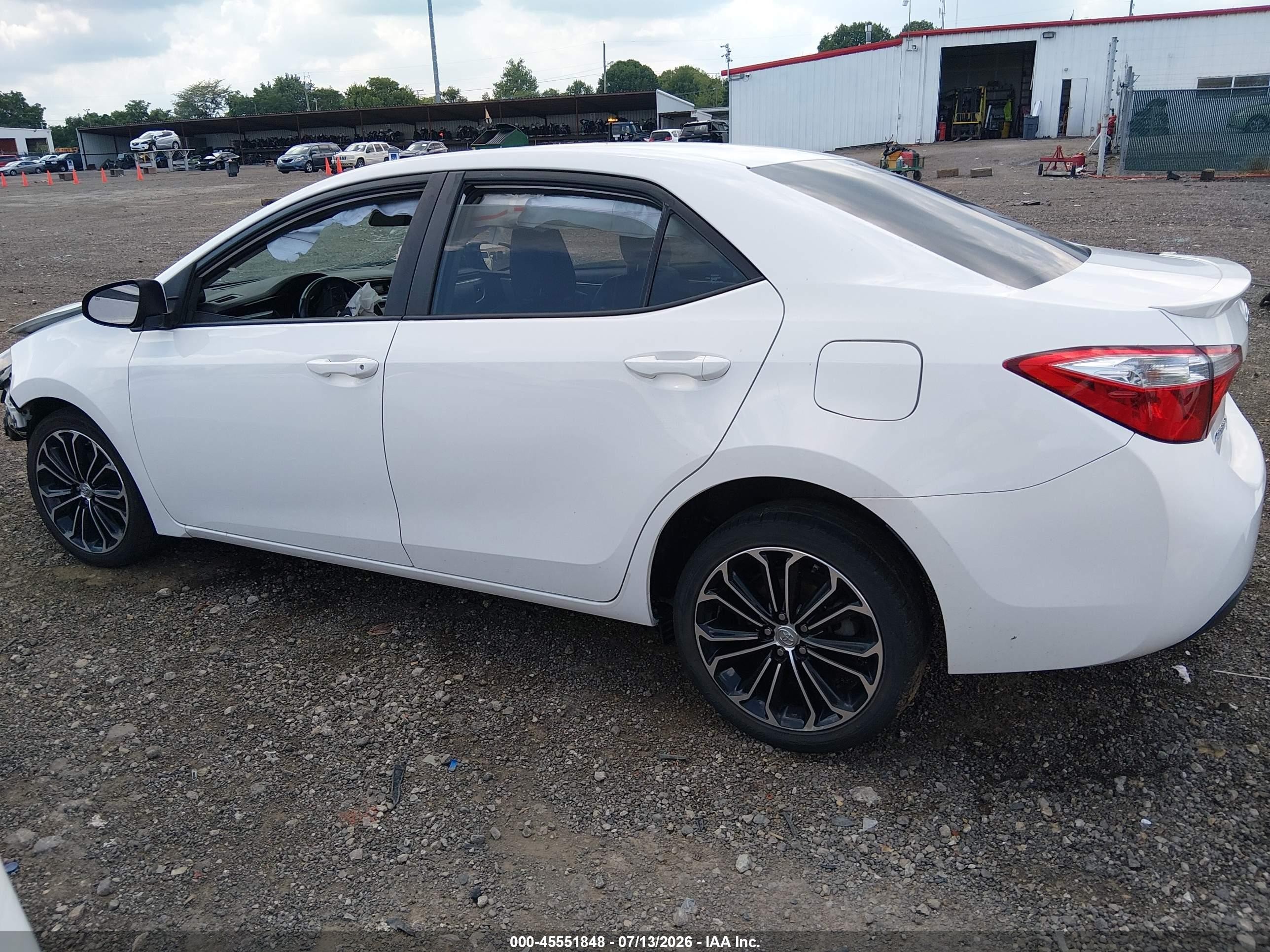 2015 Toyota Corolla S Plus White vin: 2T1BURHE3FC232687