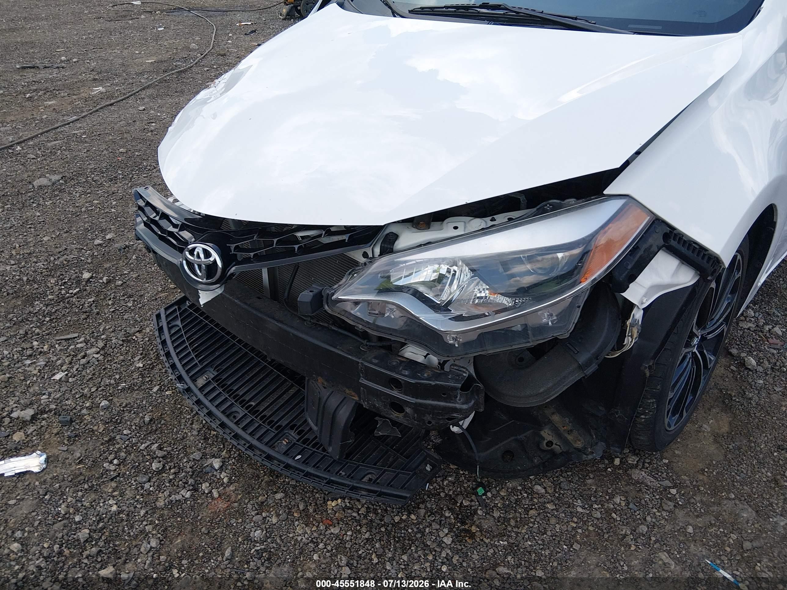 2015 Toyota Corolla S Plus White vin: 2T1BURHE3FC232687