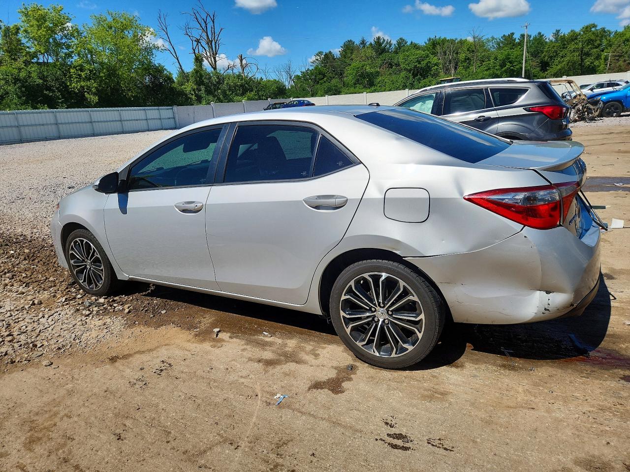 2015 Toyota Corolla S Plus Серебряный vin: 2T1BURHE3FC237940