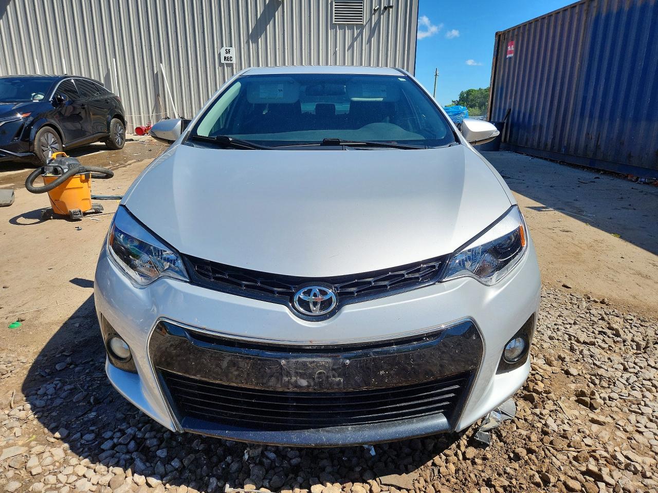2015 Toyota Corolla S Plus Серебряный vin: 2T1BURHE3FC237940