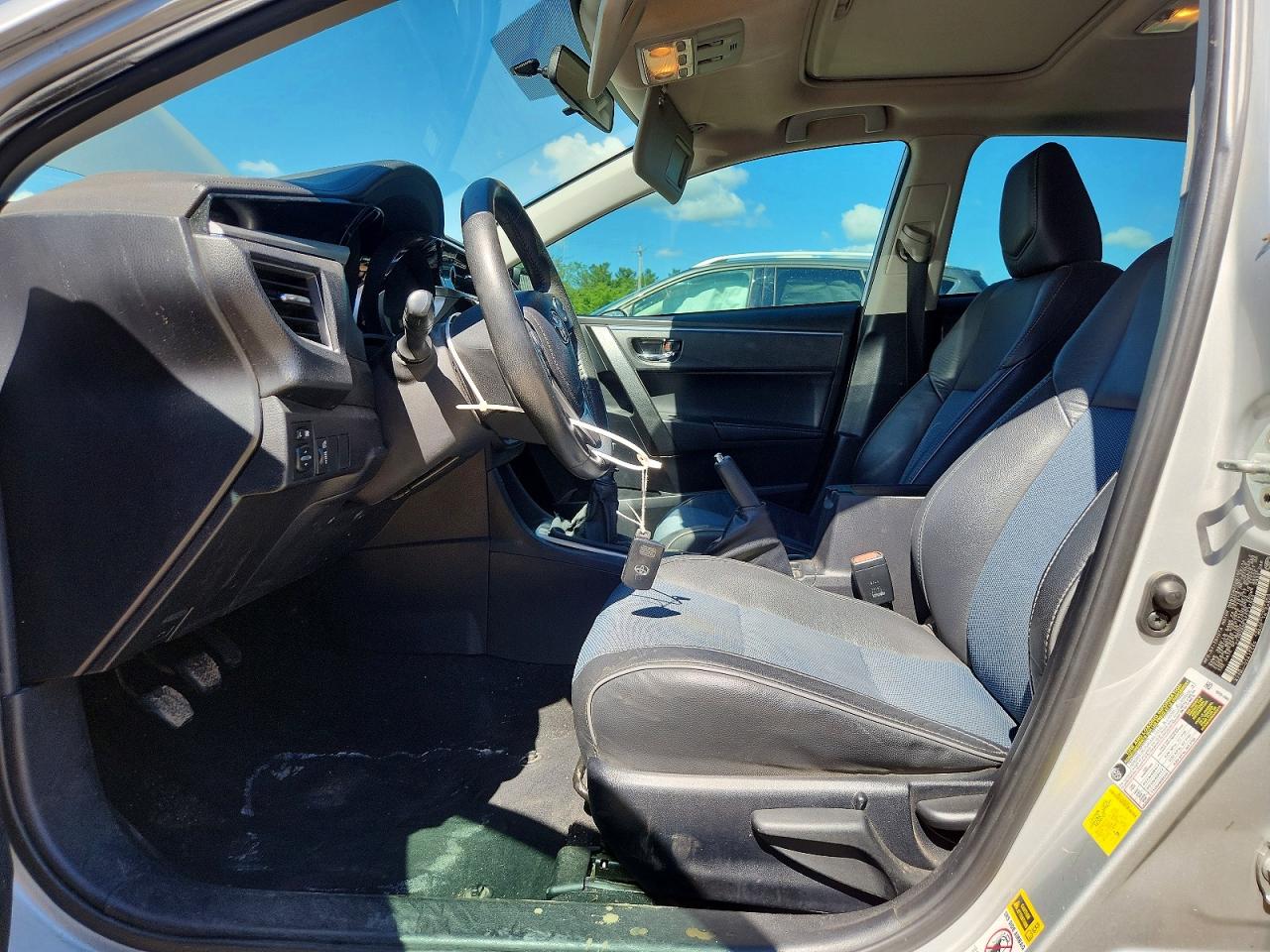 2015 Toyota Corolla S Plus Серебряный vin: 2T1BURHE3FC237940