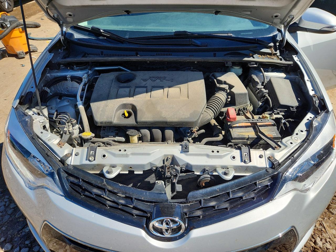 2015 Toyota Corolla S Plus Серебряный vin: 2T1BURHE3FC237940
