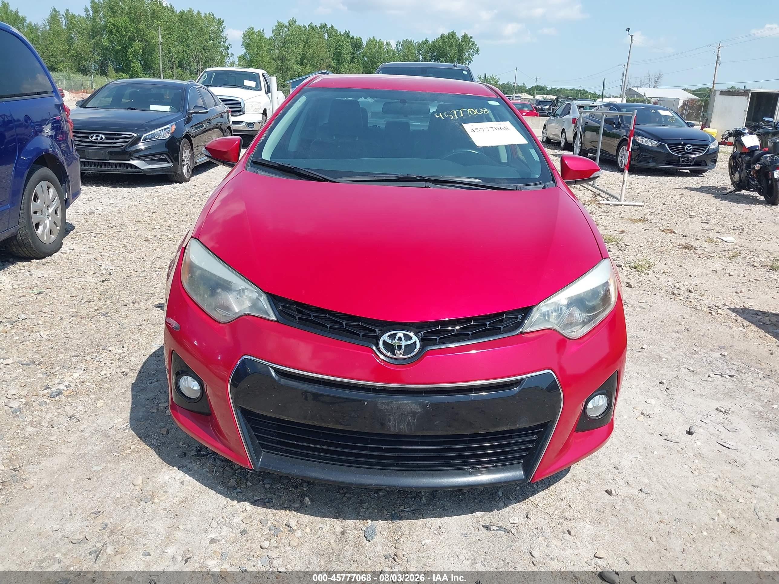 2015 Toyota Corolla S Plus Red vin: 2T1BURHE3FC245309