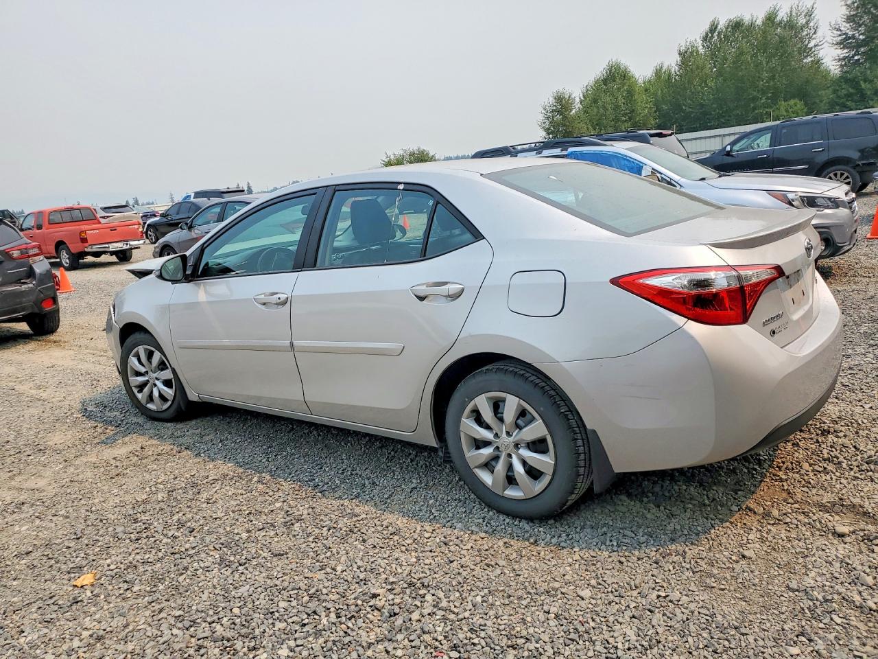2015 Toyota Corolla L Silver vin: 2T1BURHE3FC253216