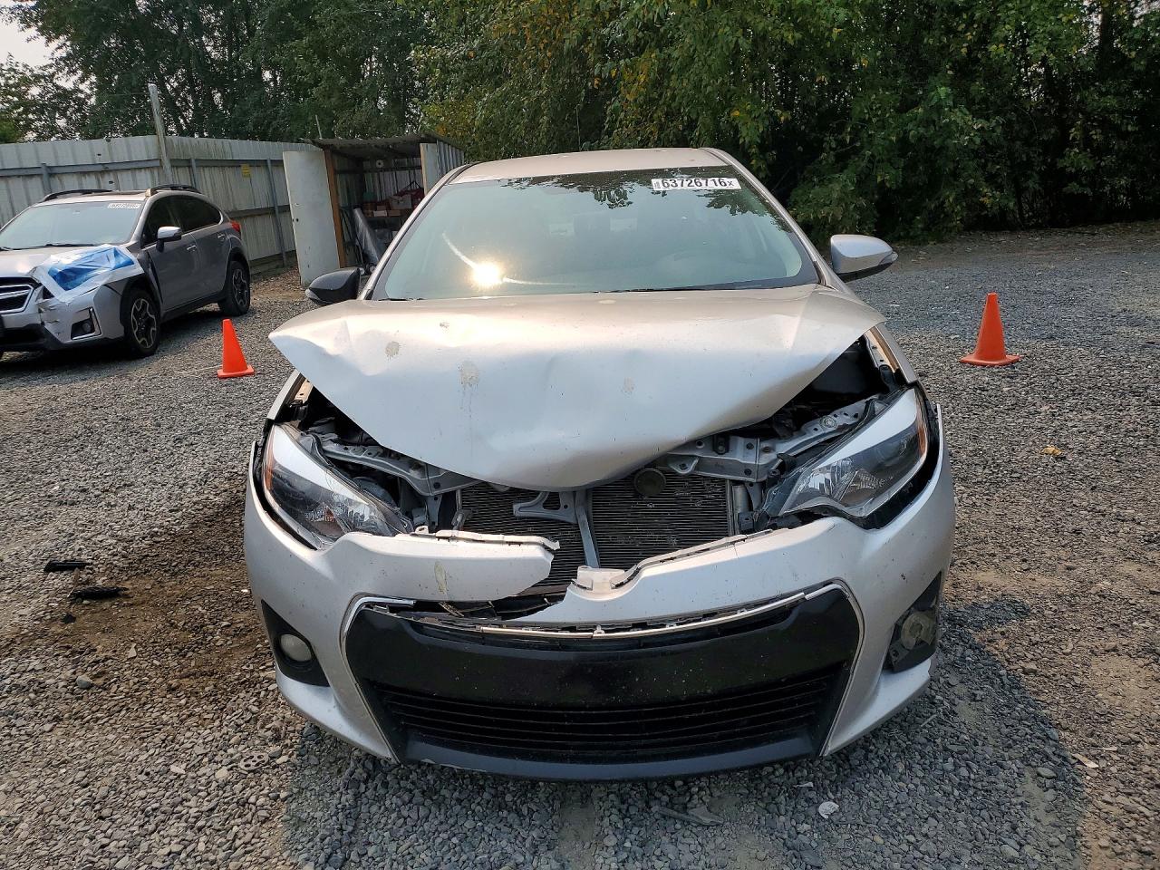 2015 Toyota Corolla L Silver vin: 2T1BURHE3FC253216