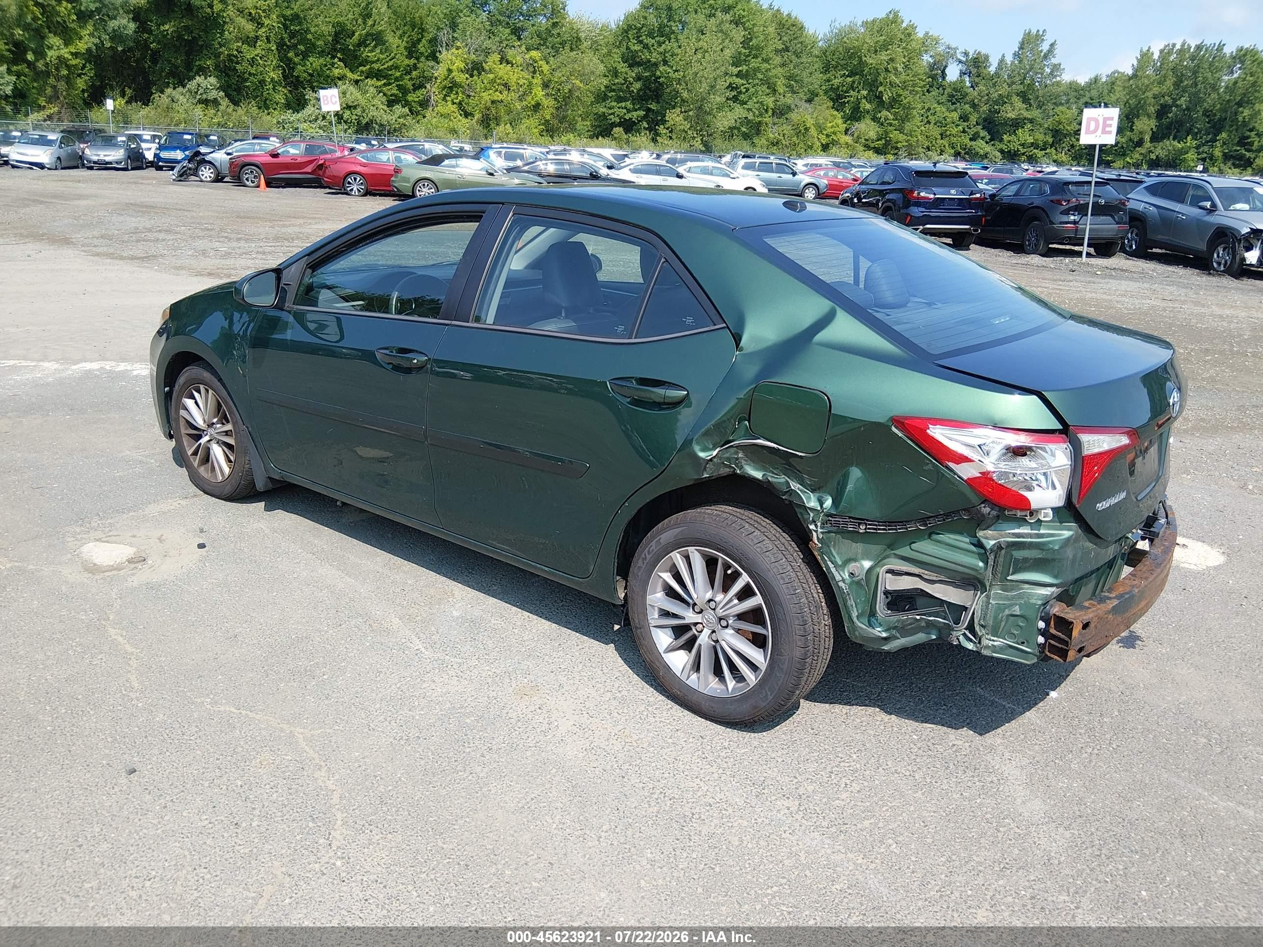 2015 Toyota Corolla Le Premium Green vin: 2T1BURHE3FC255497