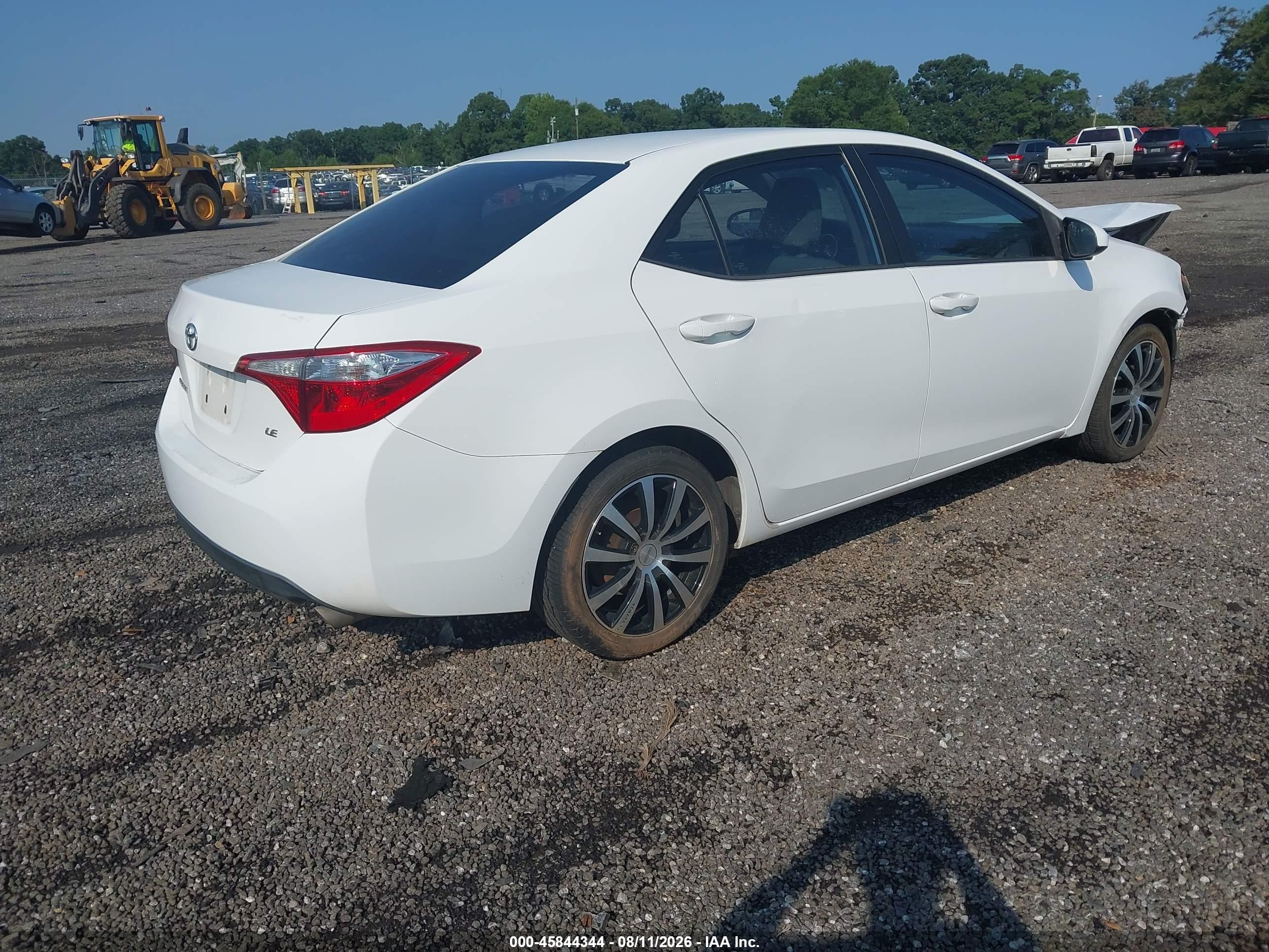 2015 Toyota Corolla Le Белый vin: 2T1BURHE3FC263907