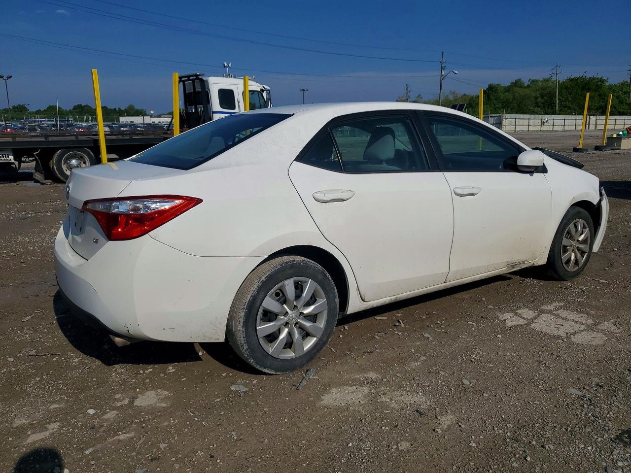 2015 Toyota Corolla Le Белый vin: 2T1BURHE3FC267004