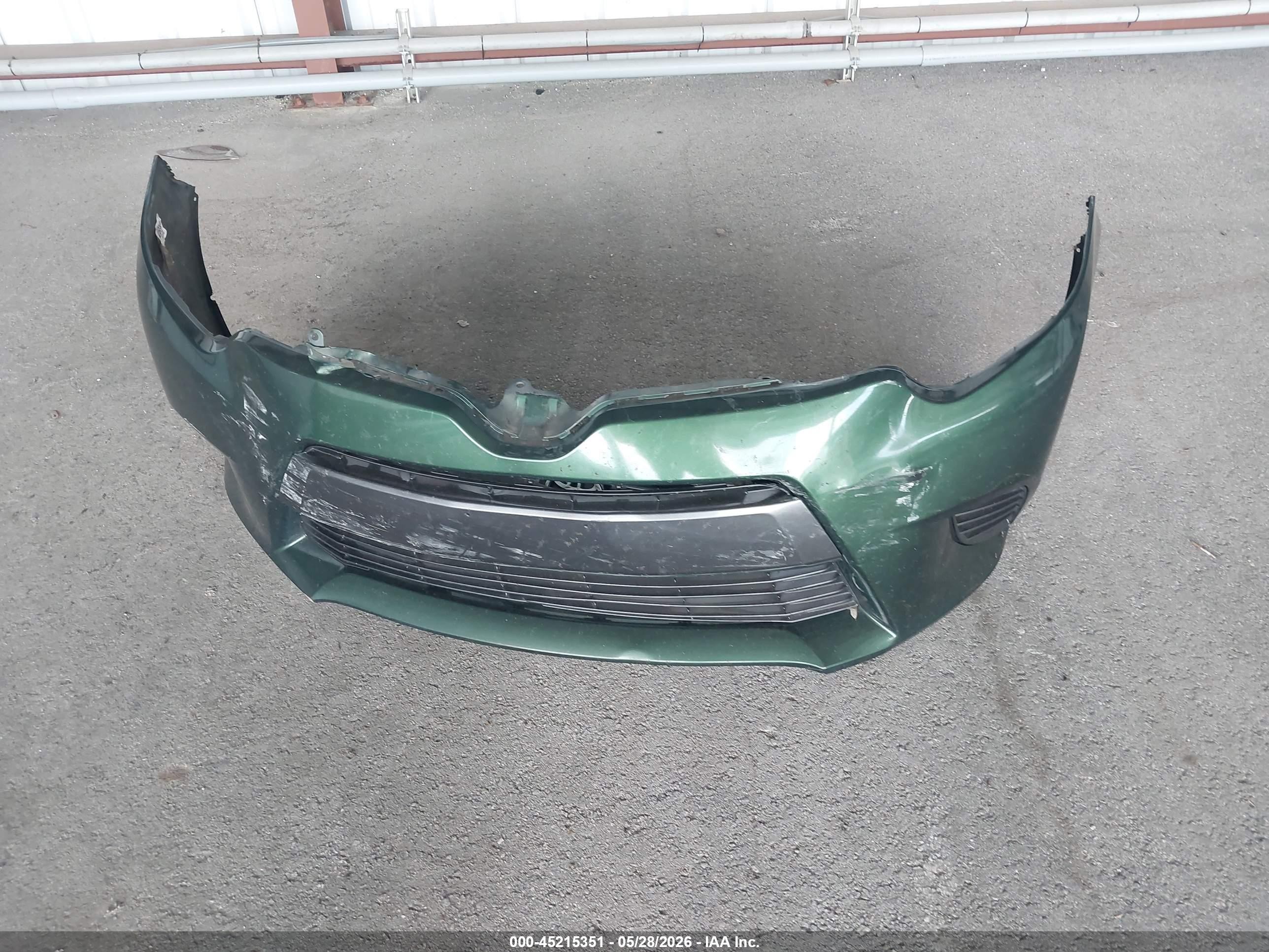 2015 Toyota Corolla Le Green vin: 2T1BURHE3FC273790