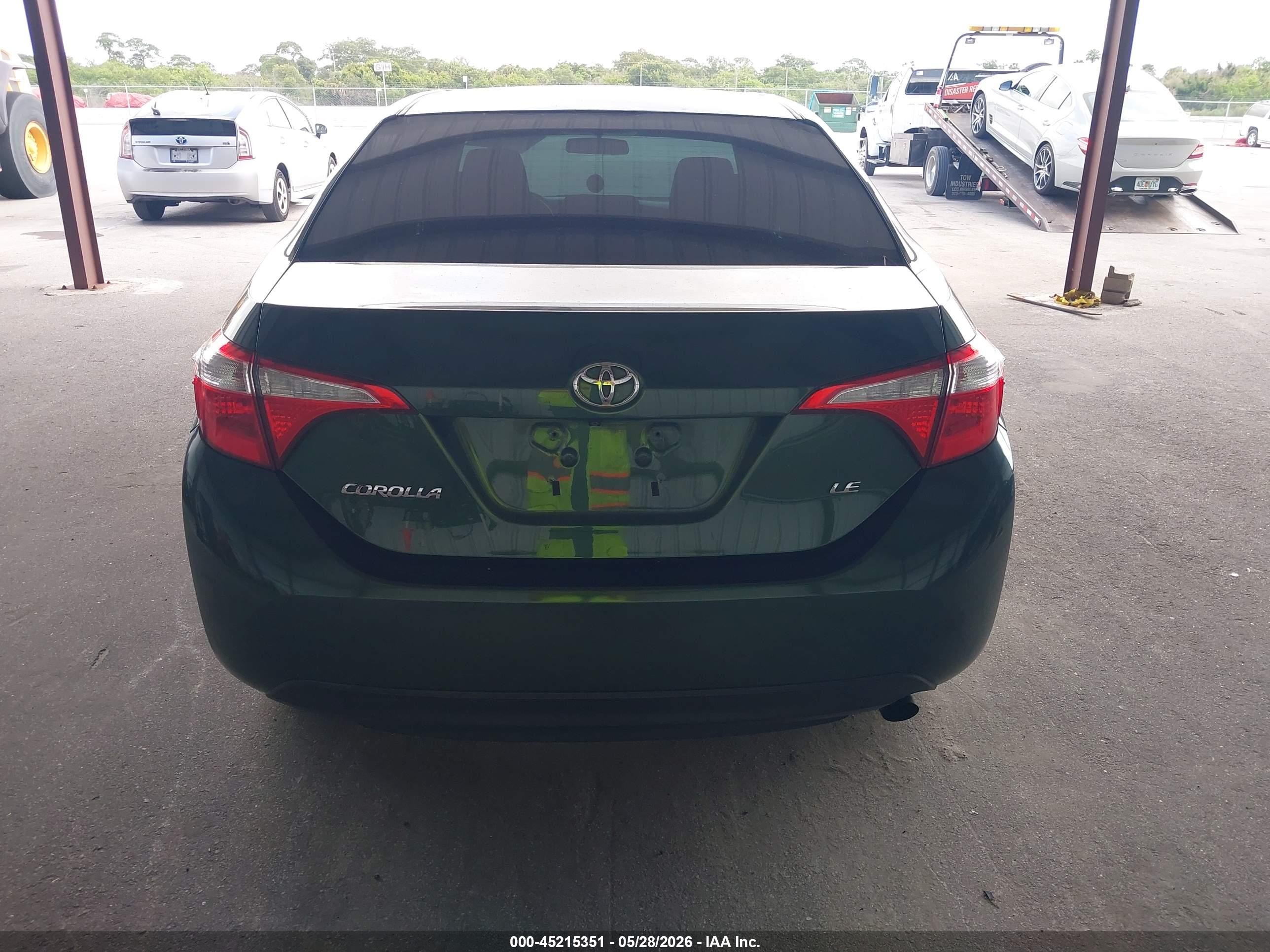 2015 Toyota Corolla Le Green vin: 2T1BURHE3FC273790