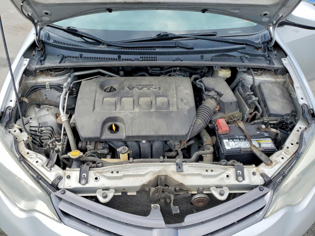 2015 Toyota Corolla Le Silver vin: 2T1BURHE3FC282618