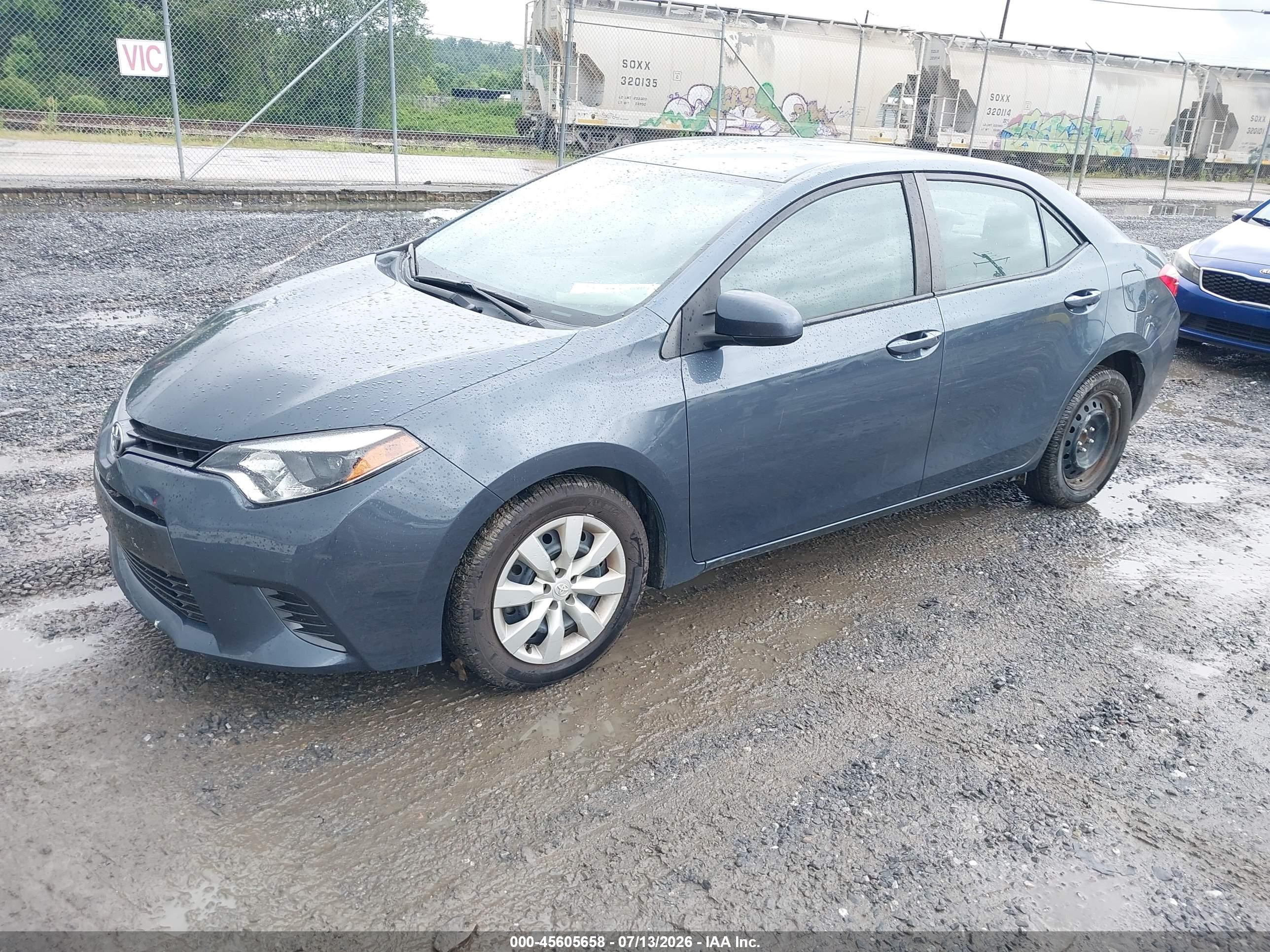 2015 Toyota Corolla Le Blue vin: 2T1BURHE3FC292307