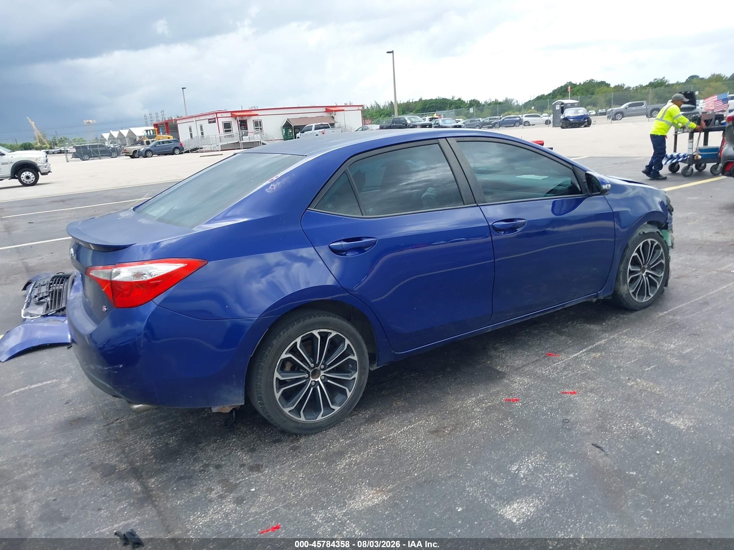 2015 Toyota Corolla S Plus Синий vin: 2T1BURHE3FC296857