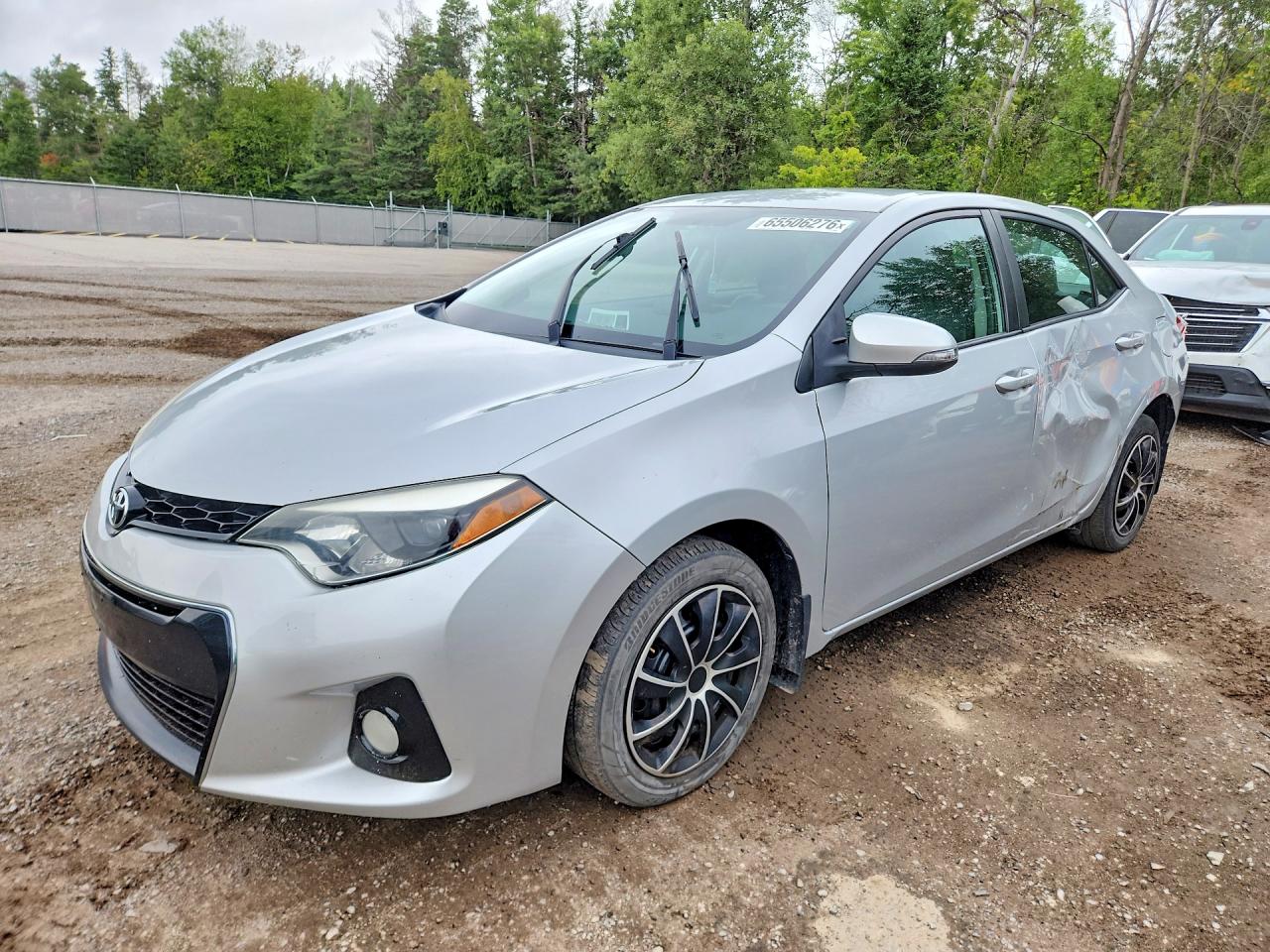 2015 Toyota Corolla L Silver vin: 2T1BURHE3FC299550