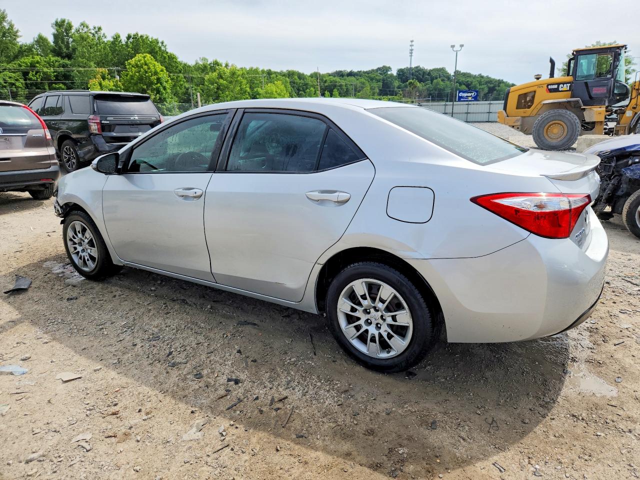 2015 Toyota Corolla L Silver vin: 2T1BURHE3FC300647