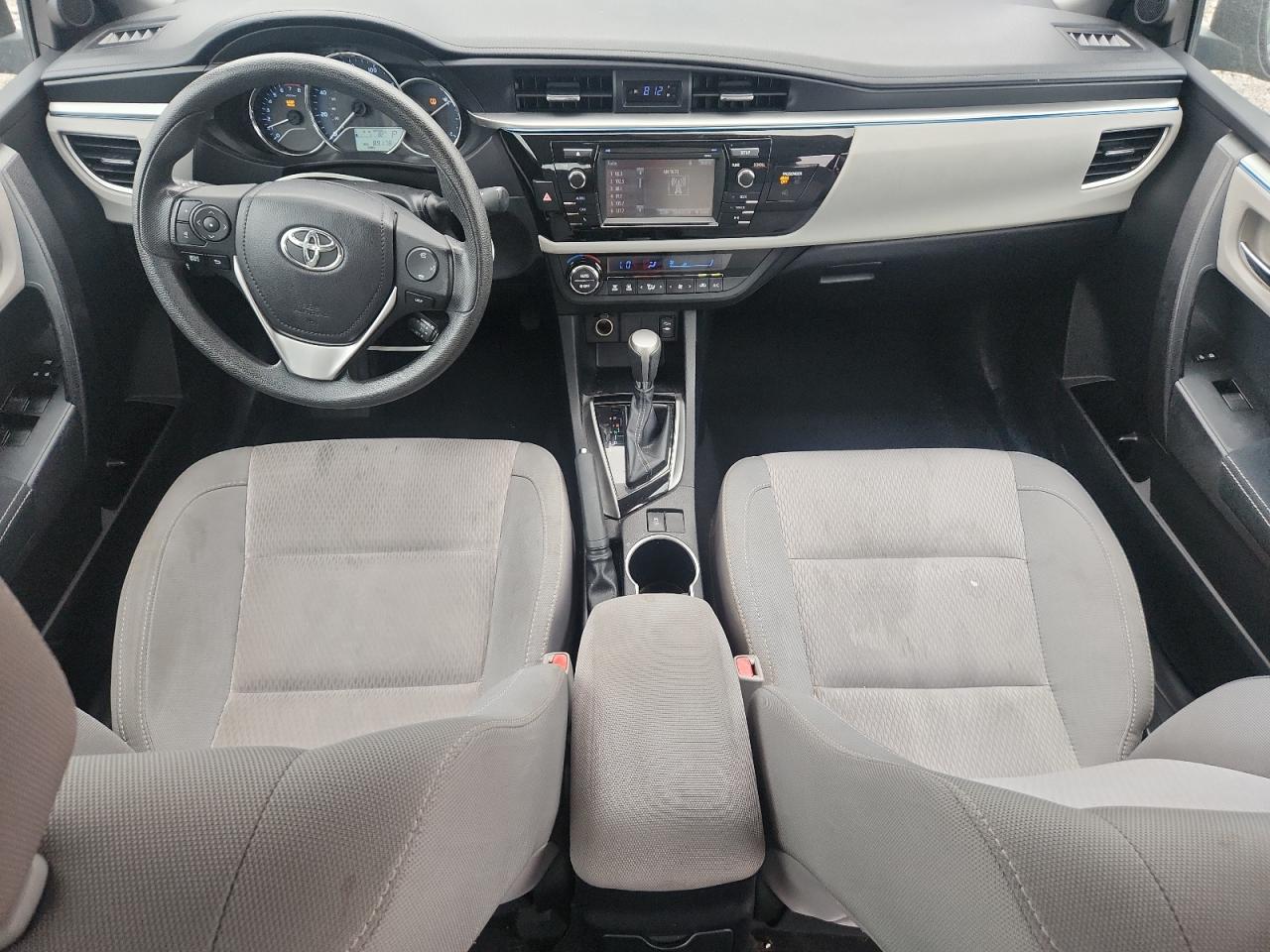 2015 Toyota Corolla Le Серый vin: 2T1BURHE3FC313933