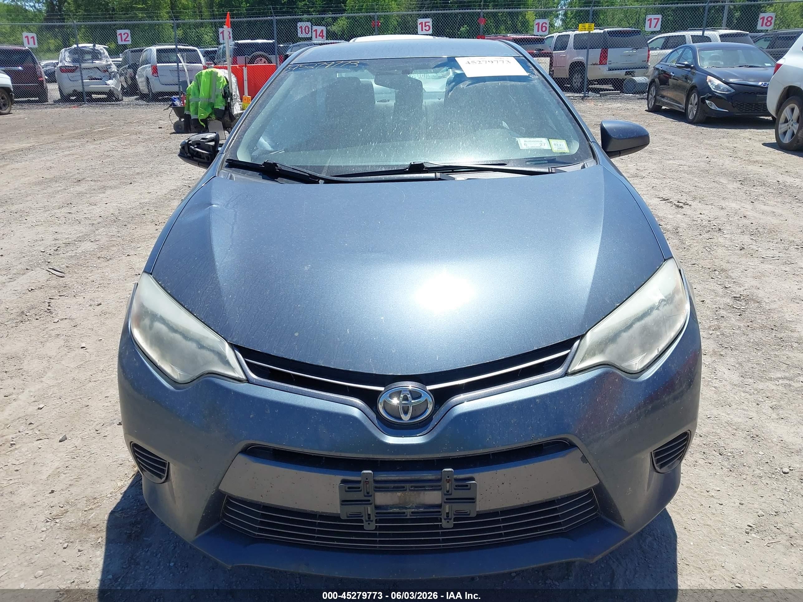 2015 Toyota Corolla Le Gray vin: 2T1BURHE3FC323278
