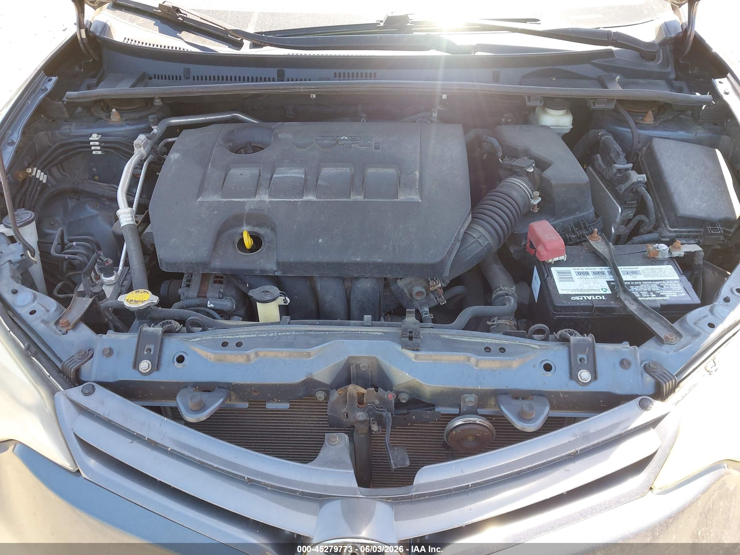 2015 Toyota Corolla Le Gray vin: 2T1BURHE3FC323278