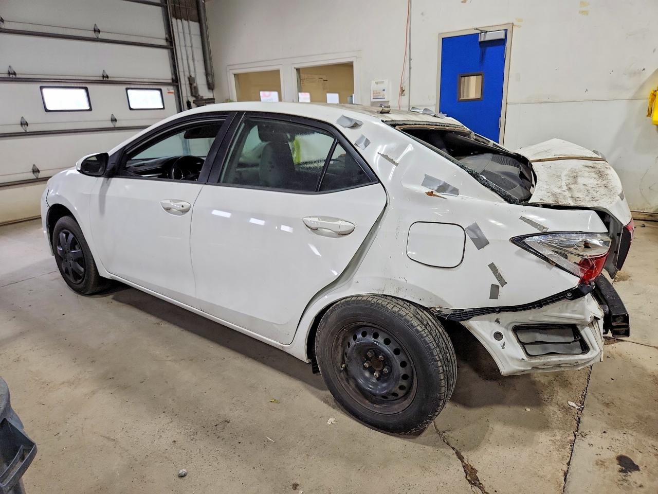 2015 Toyota Corolla L White vin: 2T1BURHE3FC335771