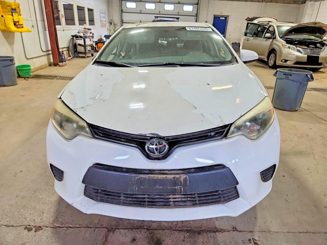 2015 Toyota Corolla L White vin: 2T1BURHE3FC335771