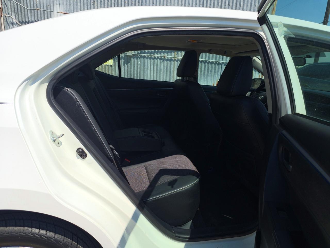2015 Toyota Corolla S Plus White vin: 2T1BURHE3FC348973