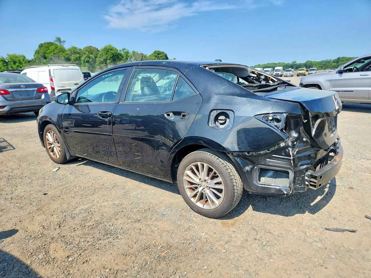 2015 Toyota Corolla Le Premium Black vin: 2T1BURHE3FC359228