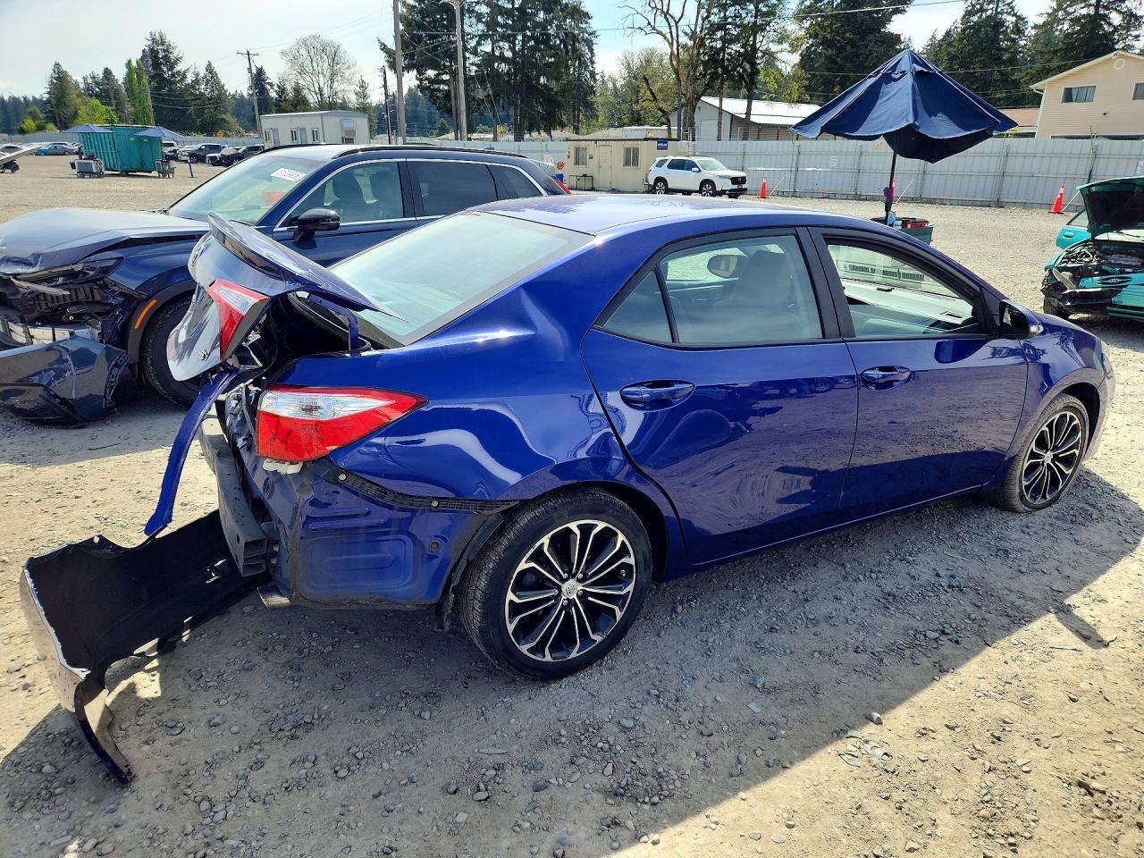 2015 Toyota Corolla S Plus Синий vin: 2T1BURHE3FC362372